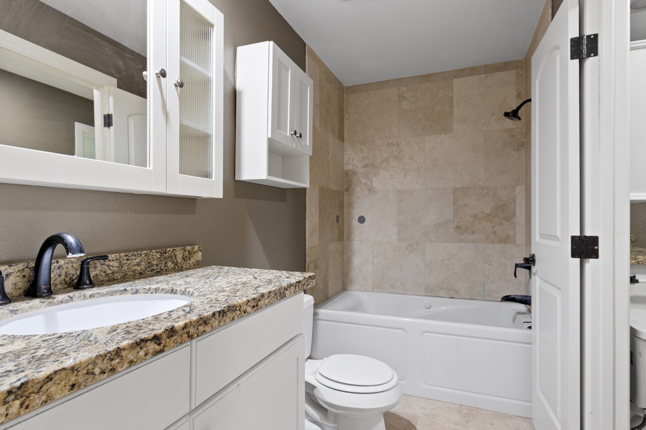 Guest Bathroom