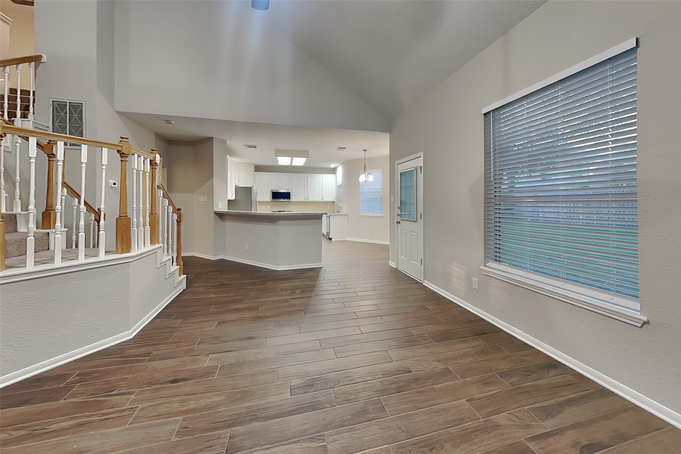 5718 Parryville Drive, Houston, TX 77041 5718 Parryville Drive, Houston, TX 77041