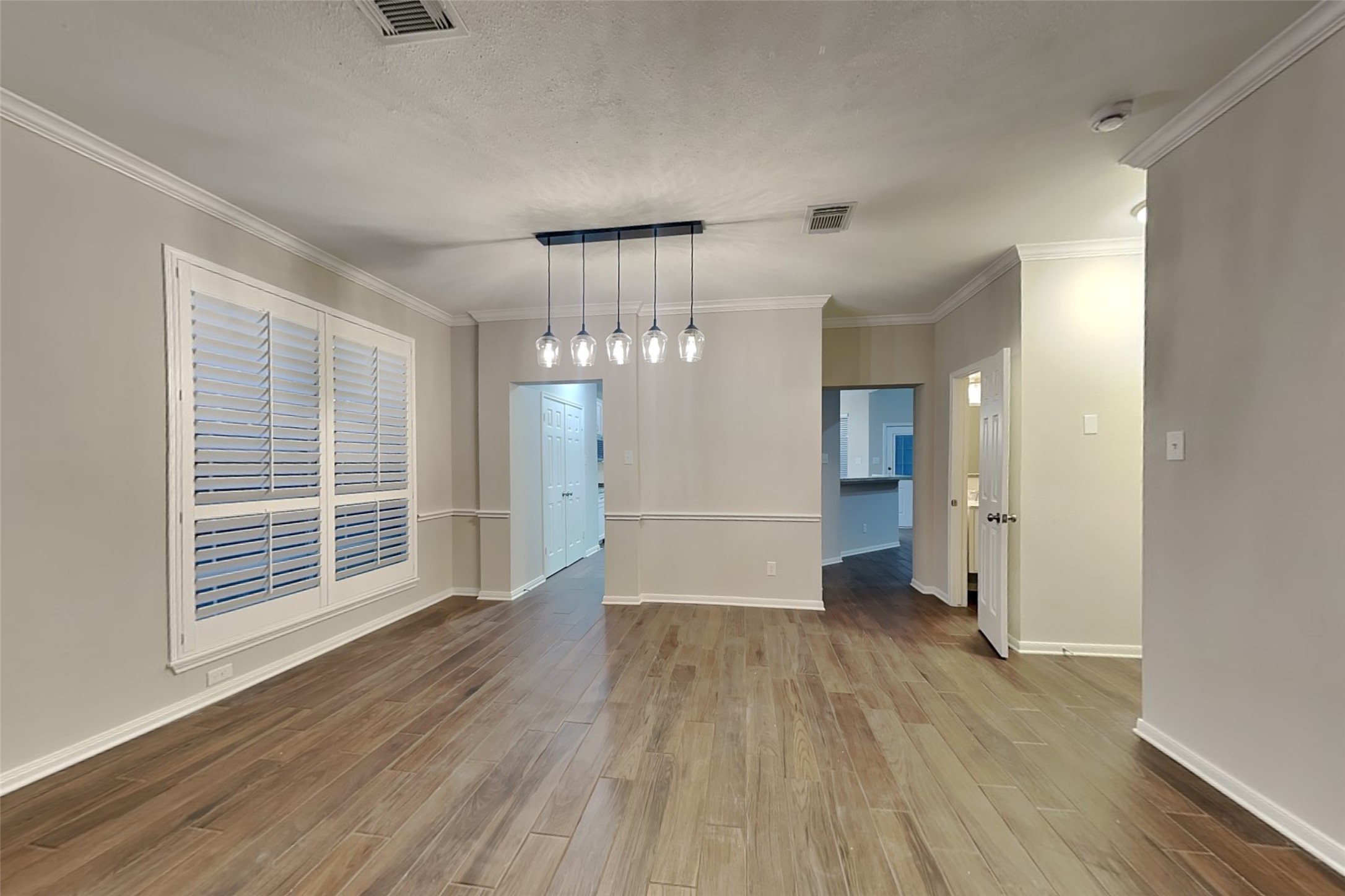 5718 Parryville Drive, Houston, TX 77041 5718 Parryville Drive, Houston, TX 77041