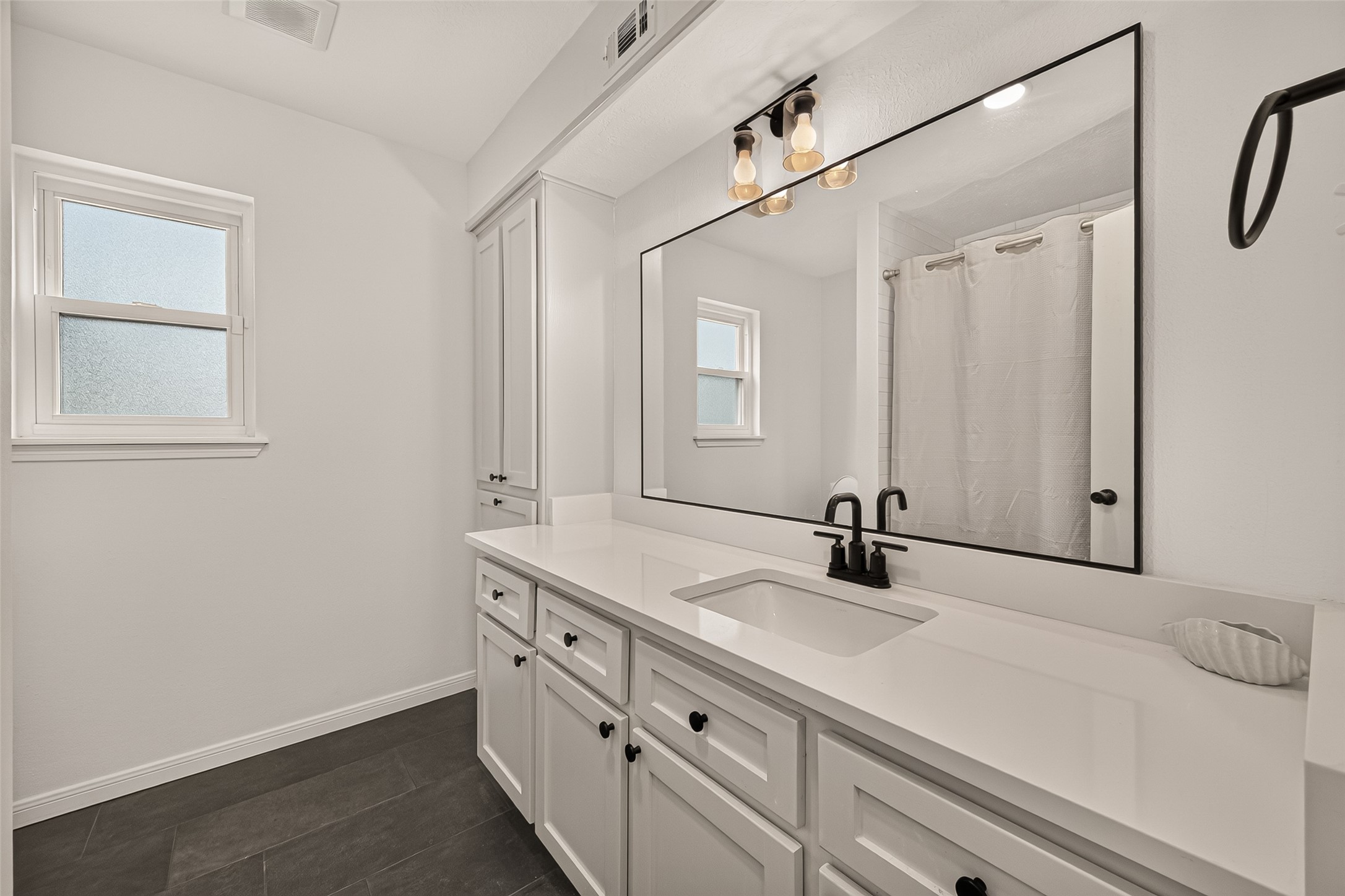 19614 Hurst Wood Drive, Humble, TX 77346