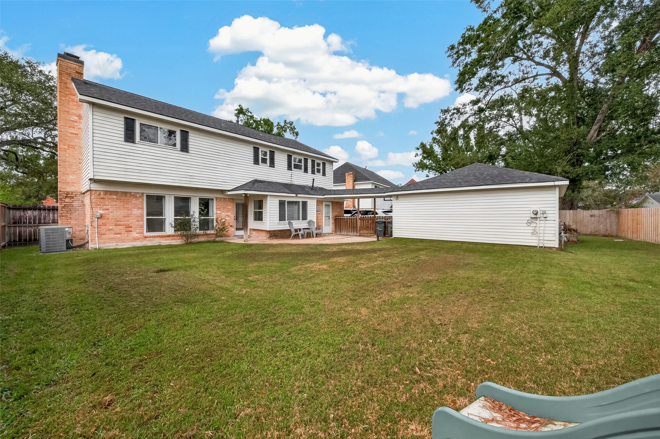 19614 Hurst Wood Drive, Humble, TX 77346