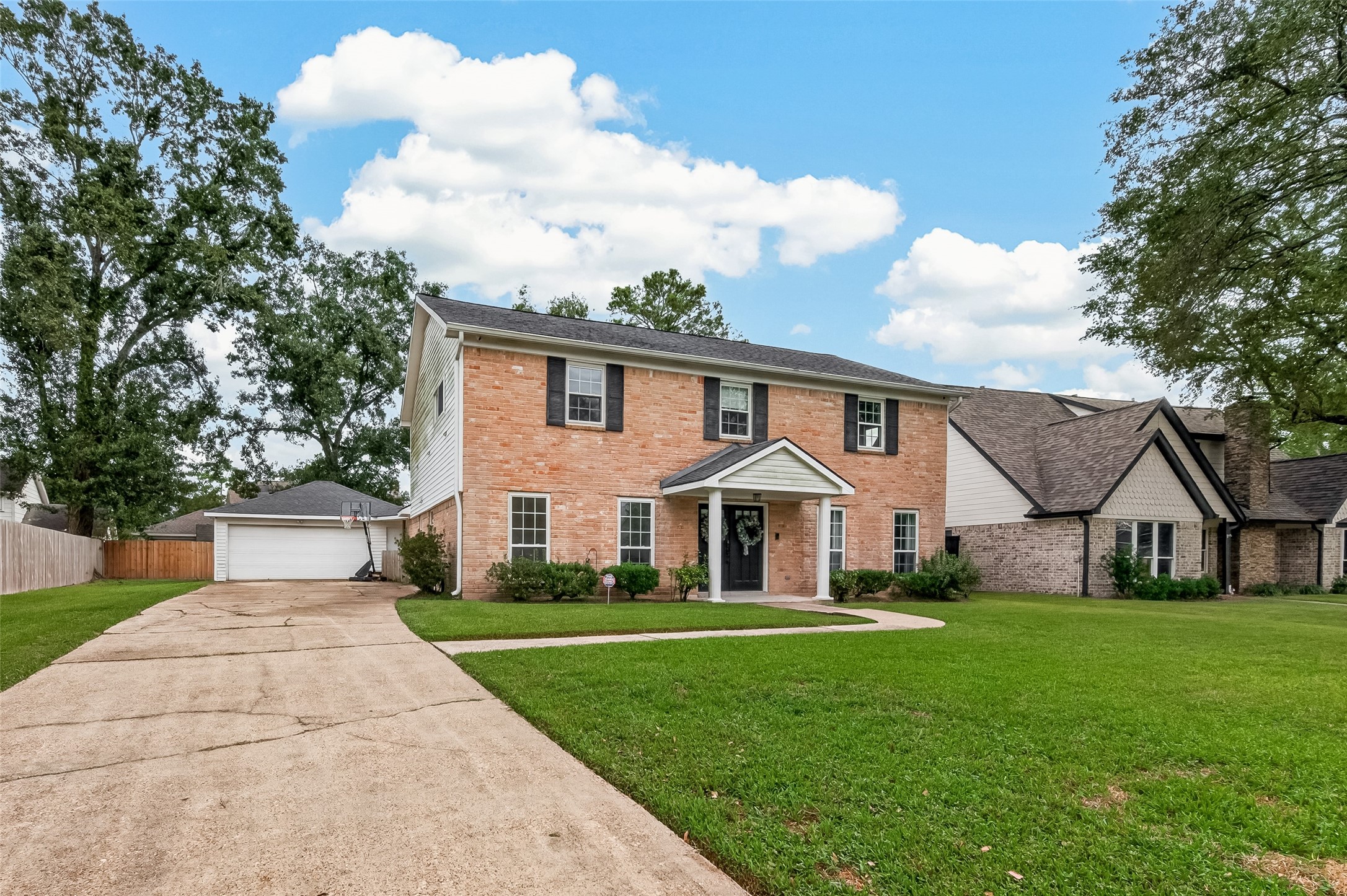 19614 Hurst Wood Drive, Humble, TX 77346