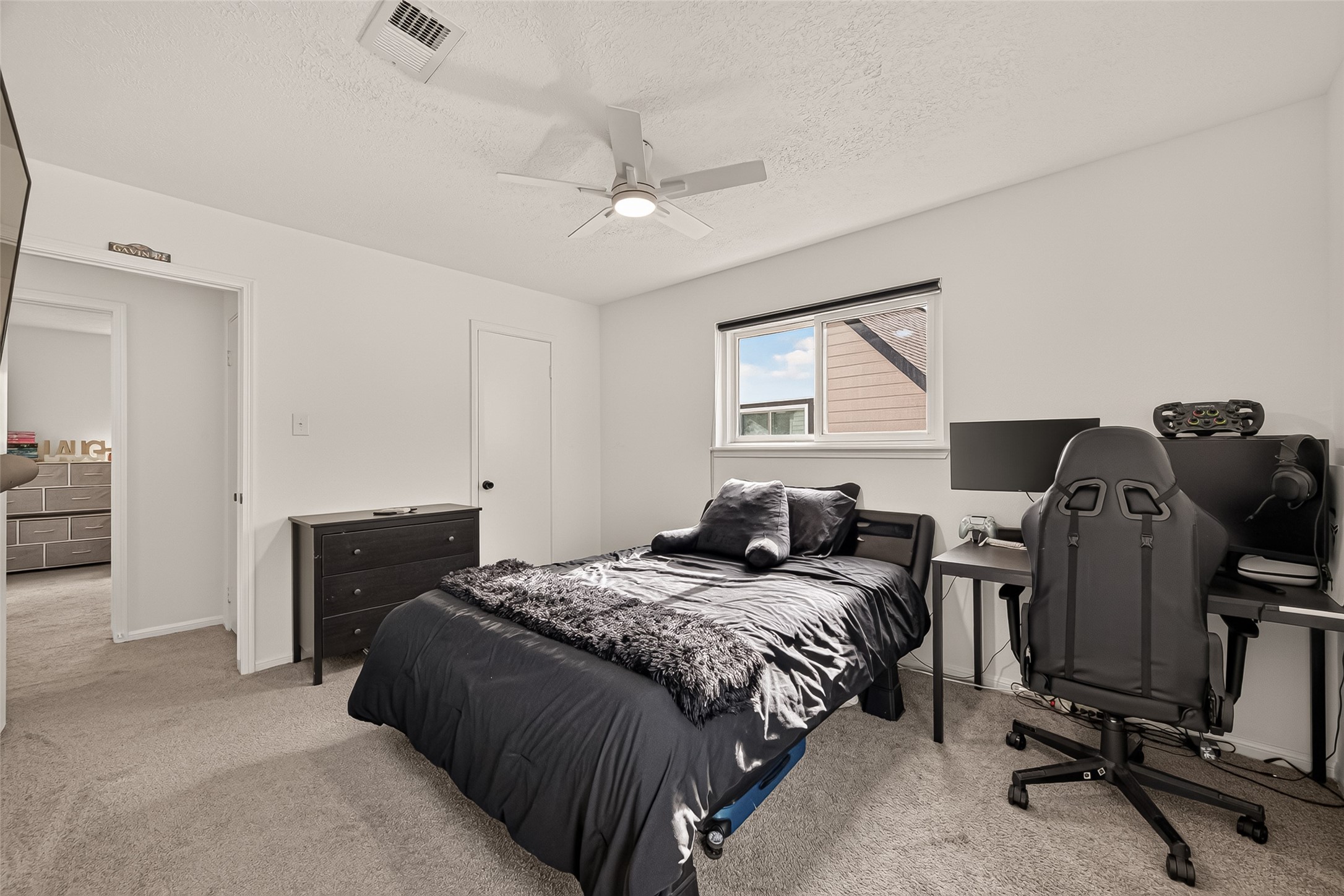 19614 Hurst Wood Drive, Humble, TX 77346