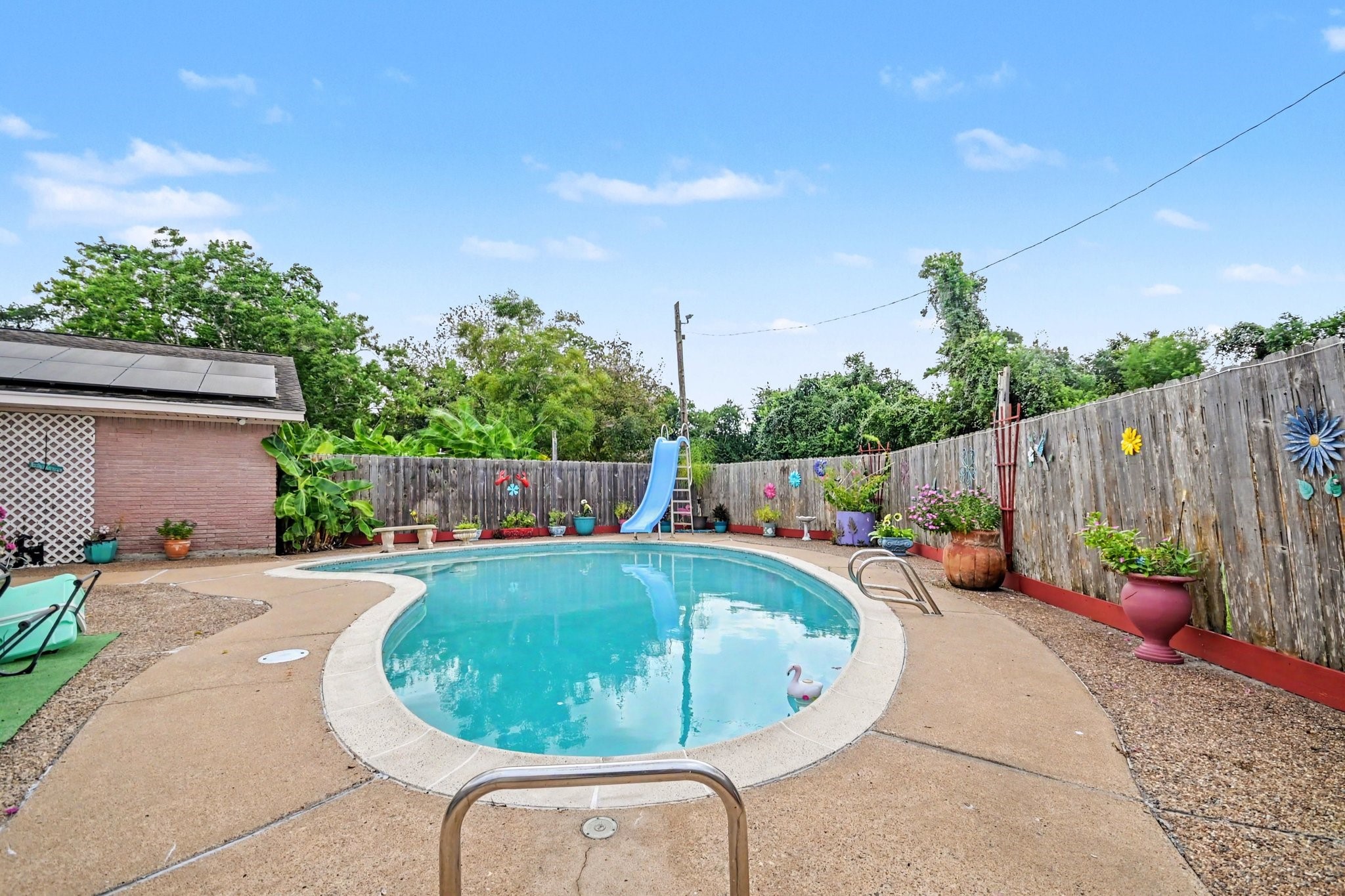 5526 Avenue F, Santa Fe, TX 77510