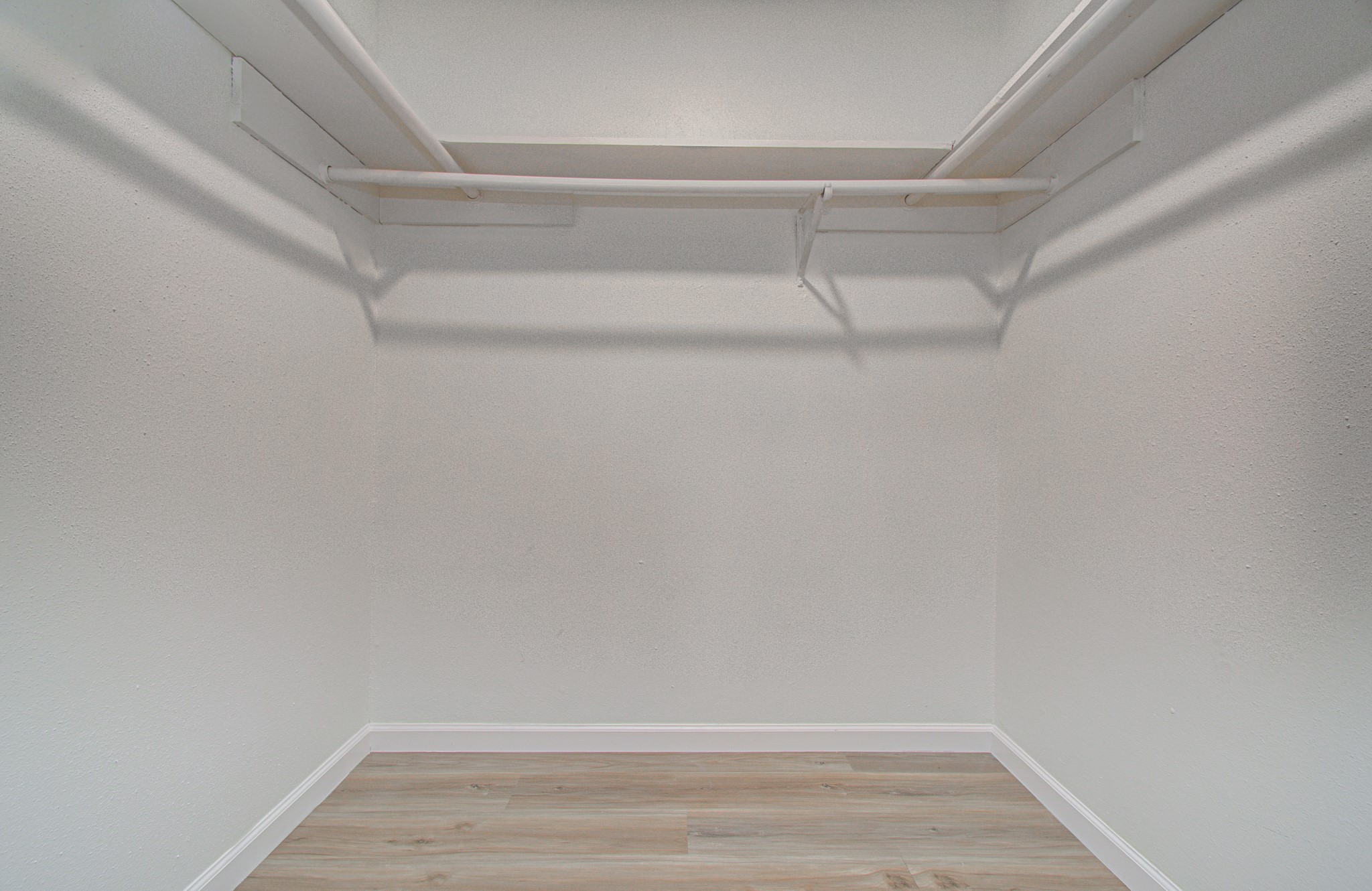 Primary Bed Walk-in Closet