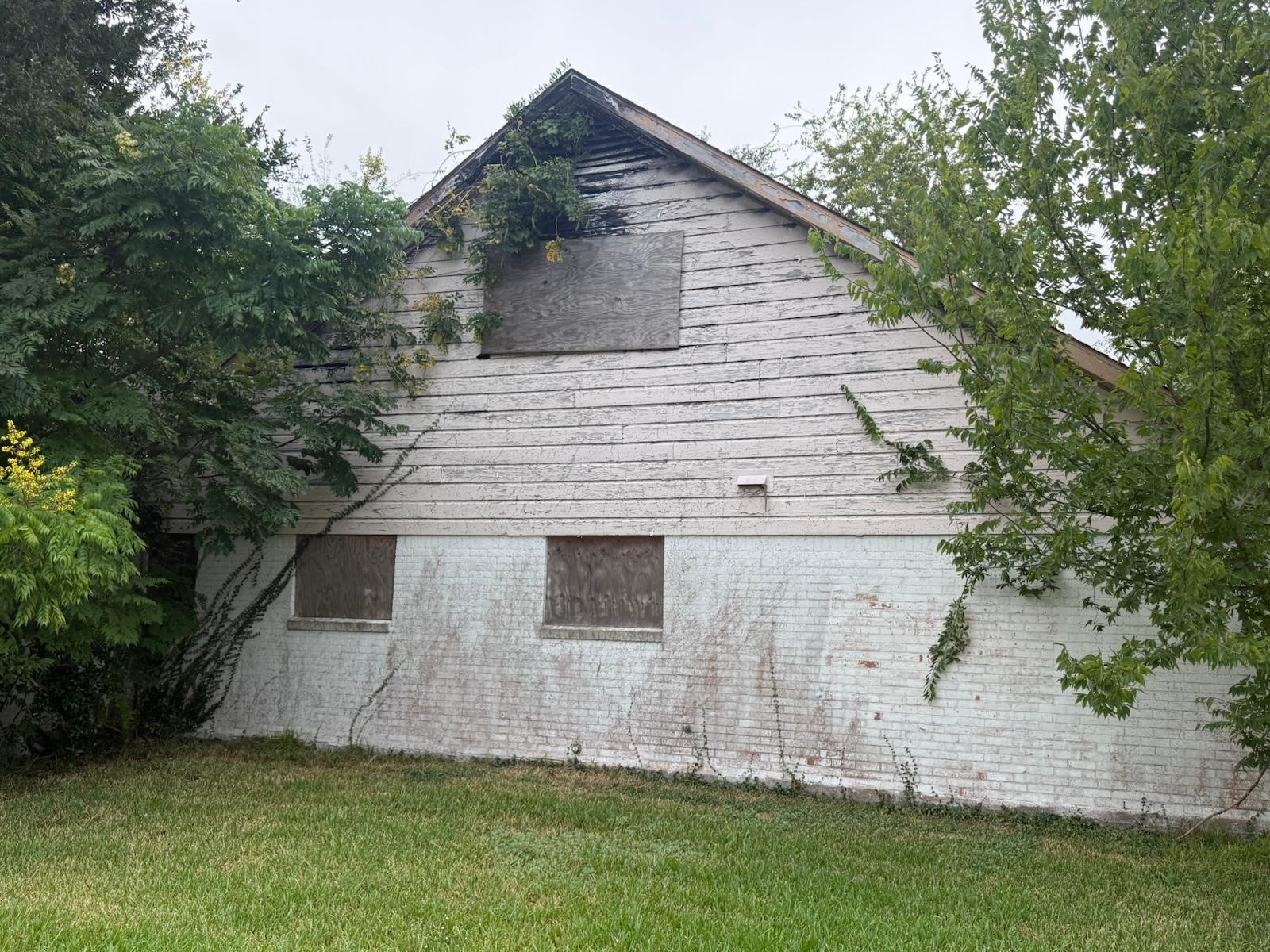 9303 Braes Bayou Drive, Houston, TX 77074 9303 Braes Bayou Drive, Houston, TX 77074