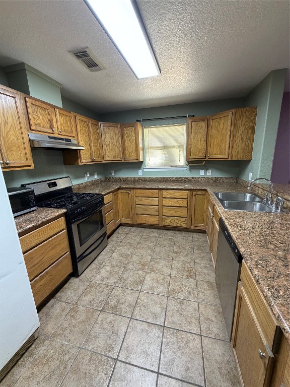 6421 S Ridgecrest Drive, Hitchcock, TX 77563 6421 S Ridgecrest Drive, Hitchcock, TX 77563