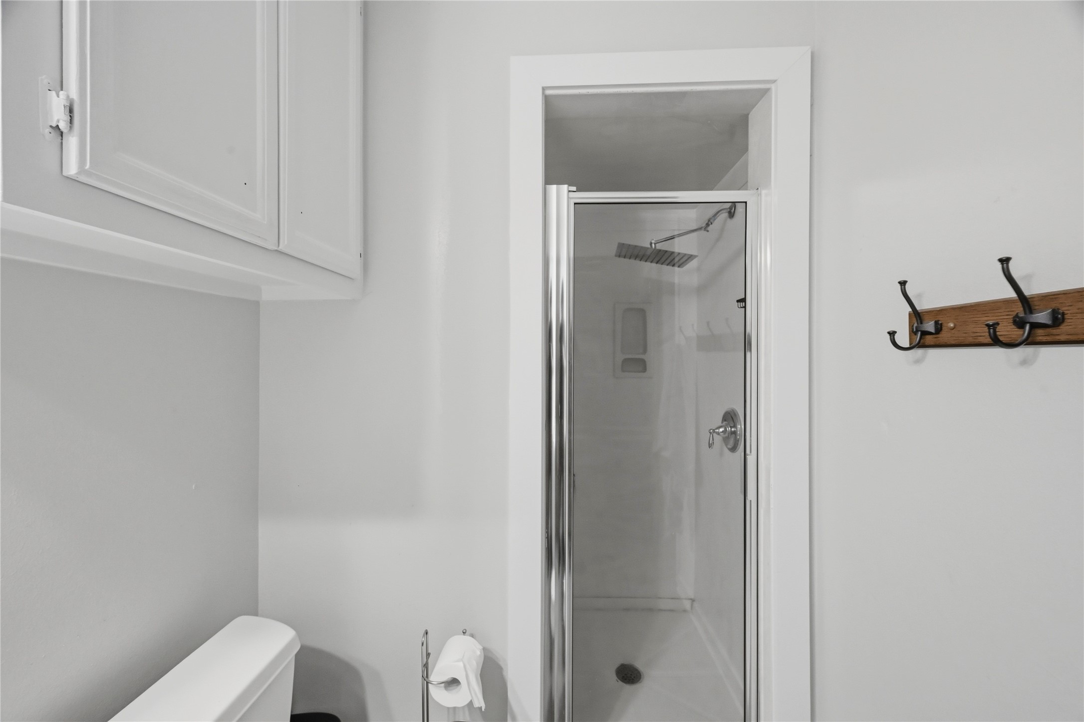 Secondary bathroom,
