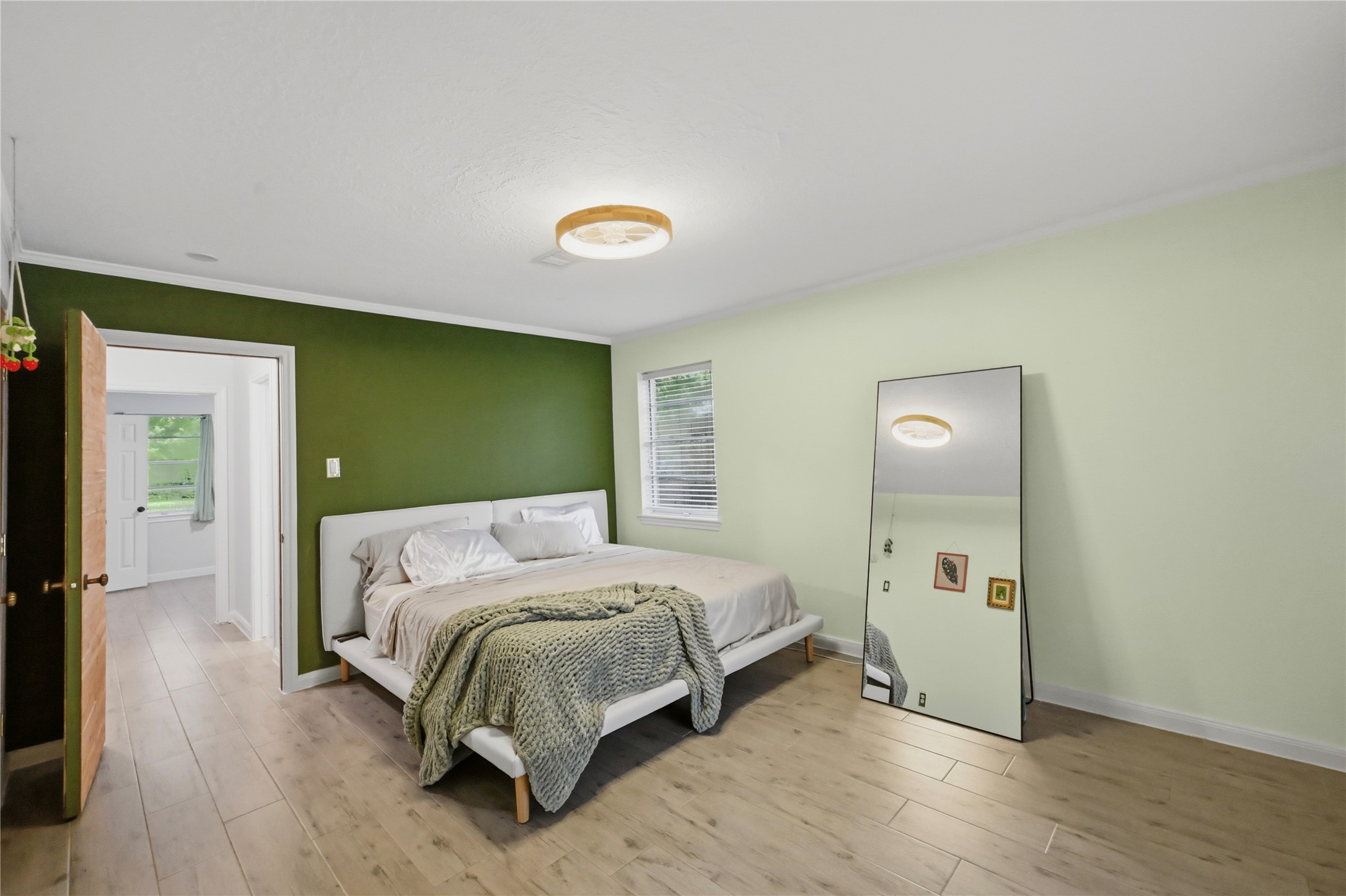 Welcoming primary suite