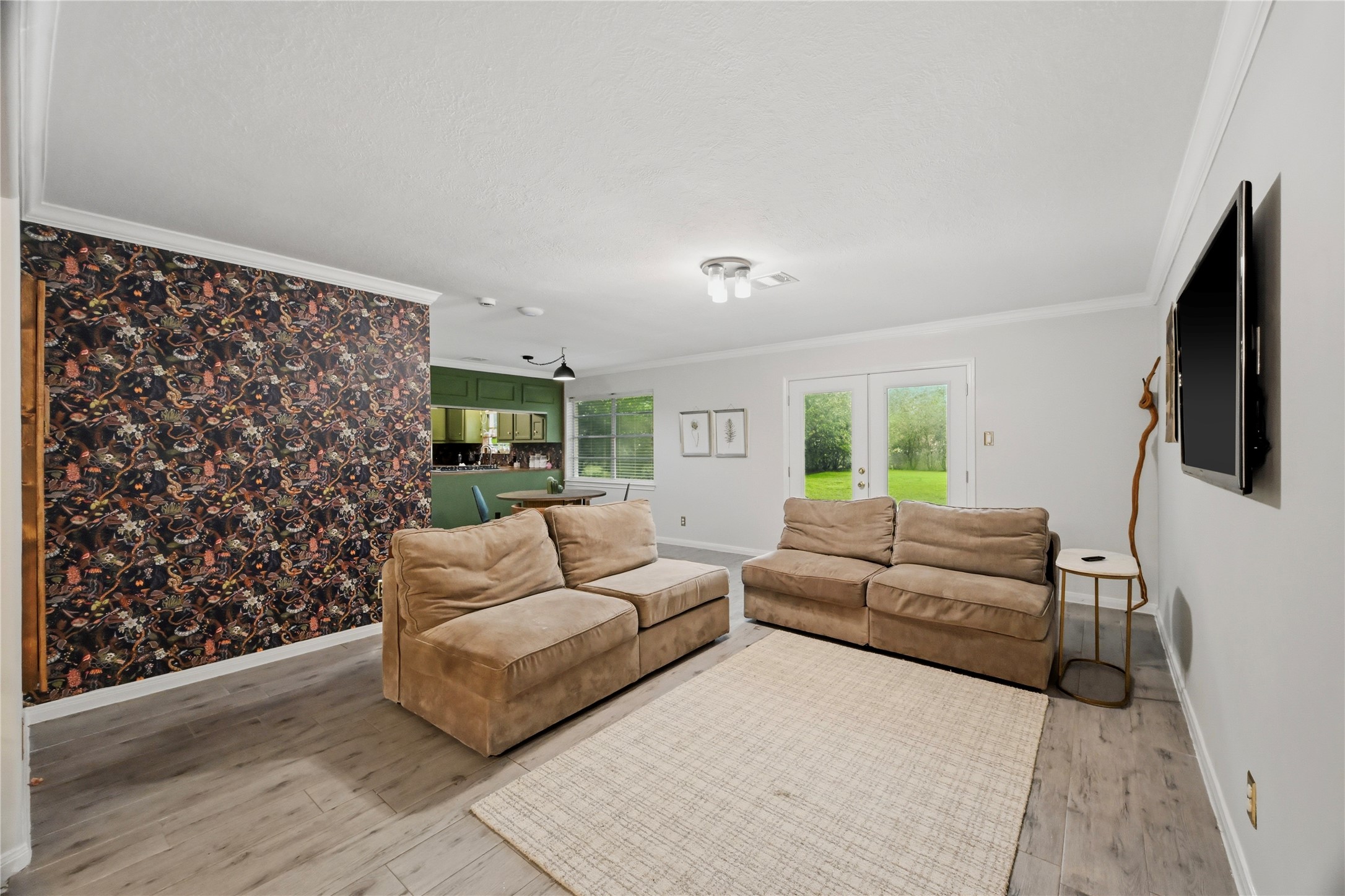 Open concept living perfect for entertaining