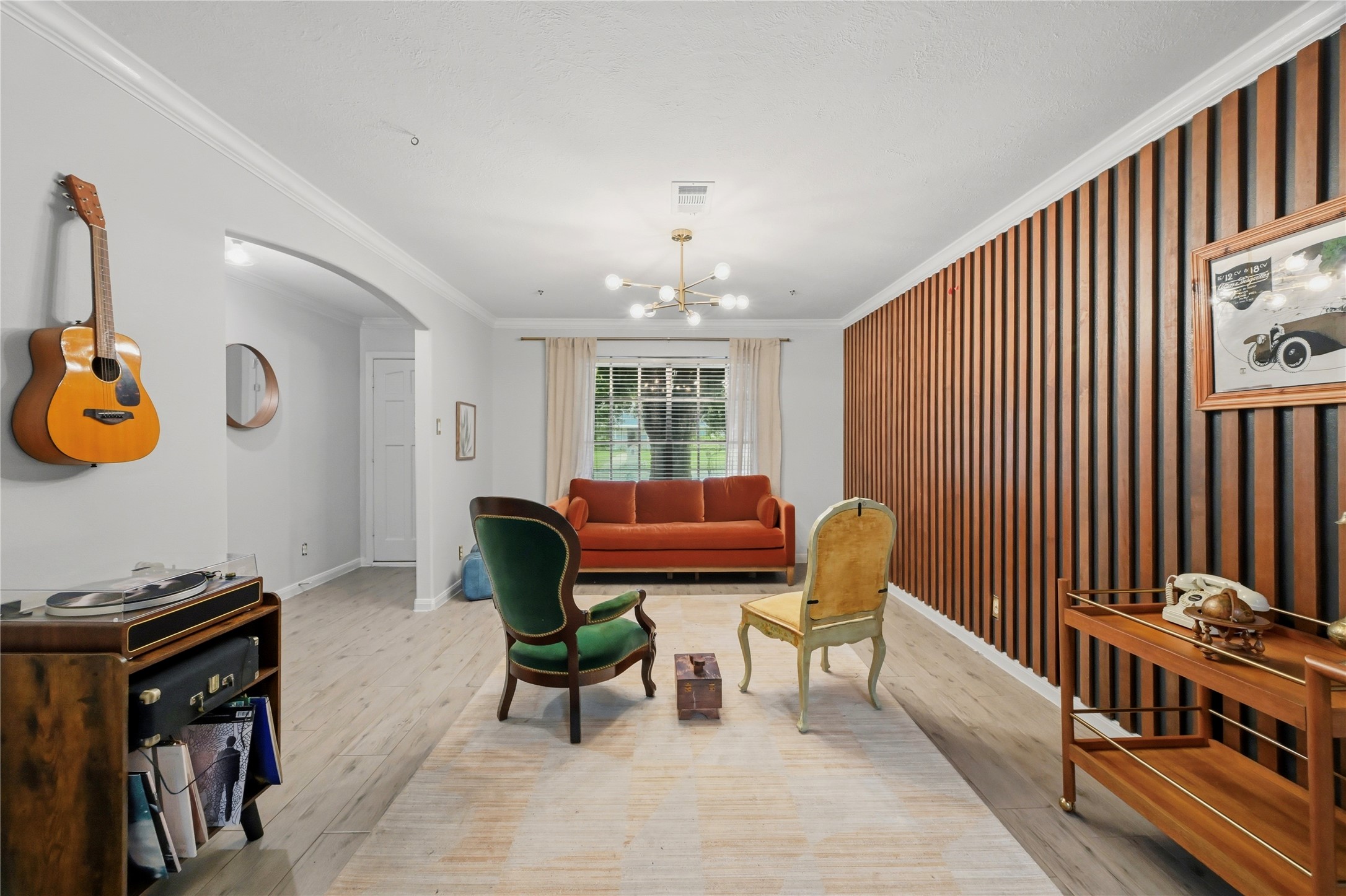 Welcome to the beautifully remodeled home at 15810 Acapulco Dr!