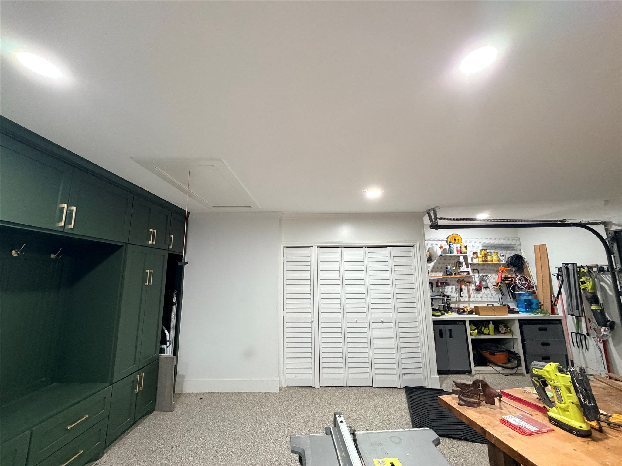Additional storage in garage for multiple use