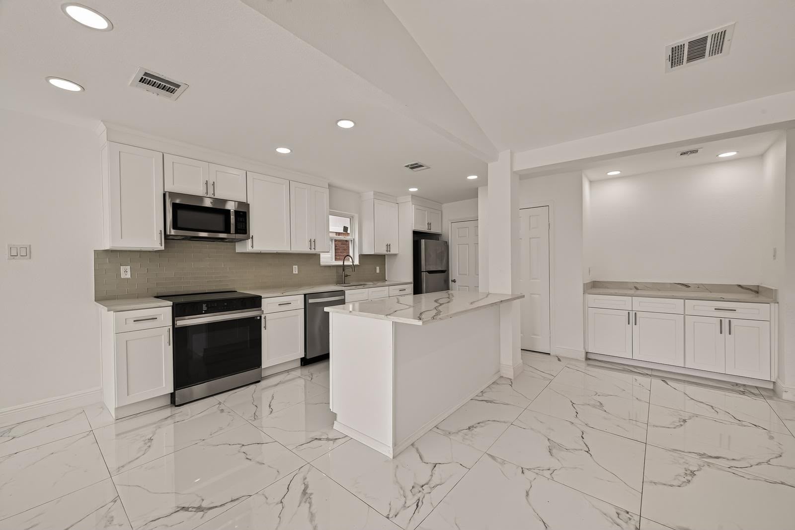 1811 Polley Court, Richmond, TX 77406 1811 Polley Court, Richmond, TX 77406