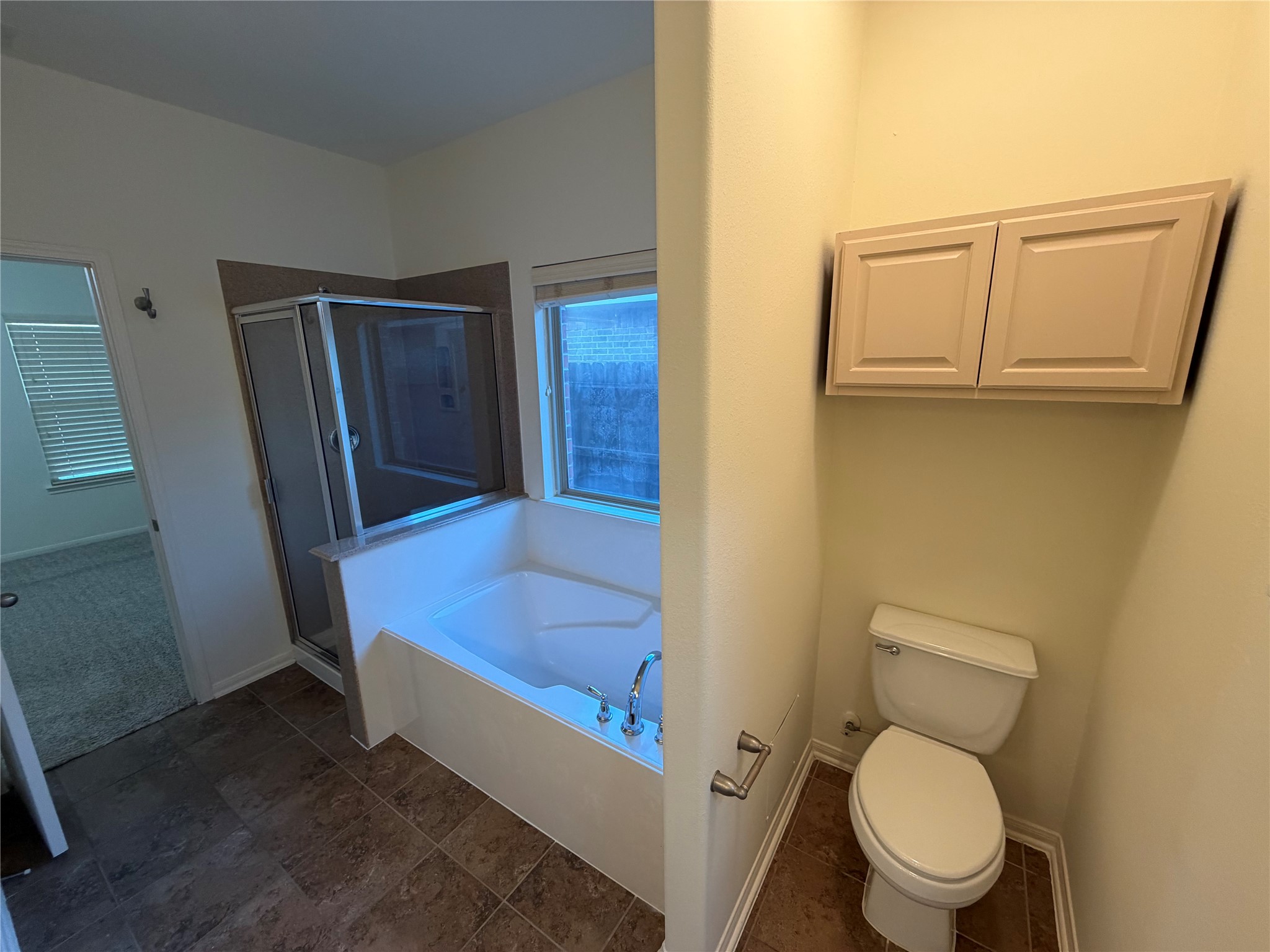 2619 Winding Creek Way, Conroe, TX 77385