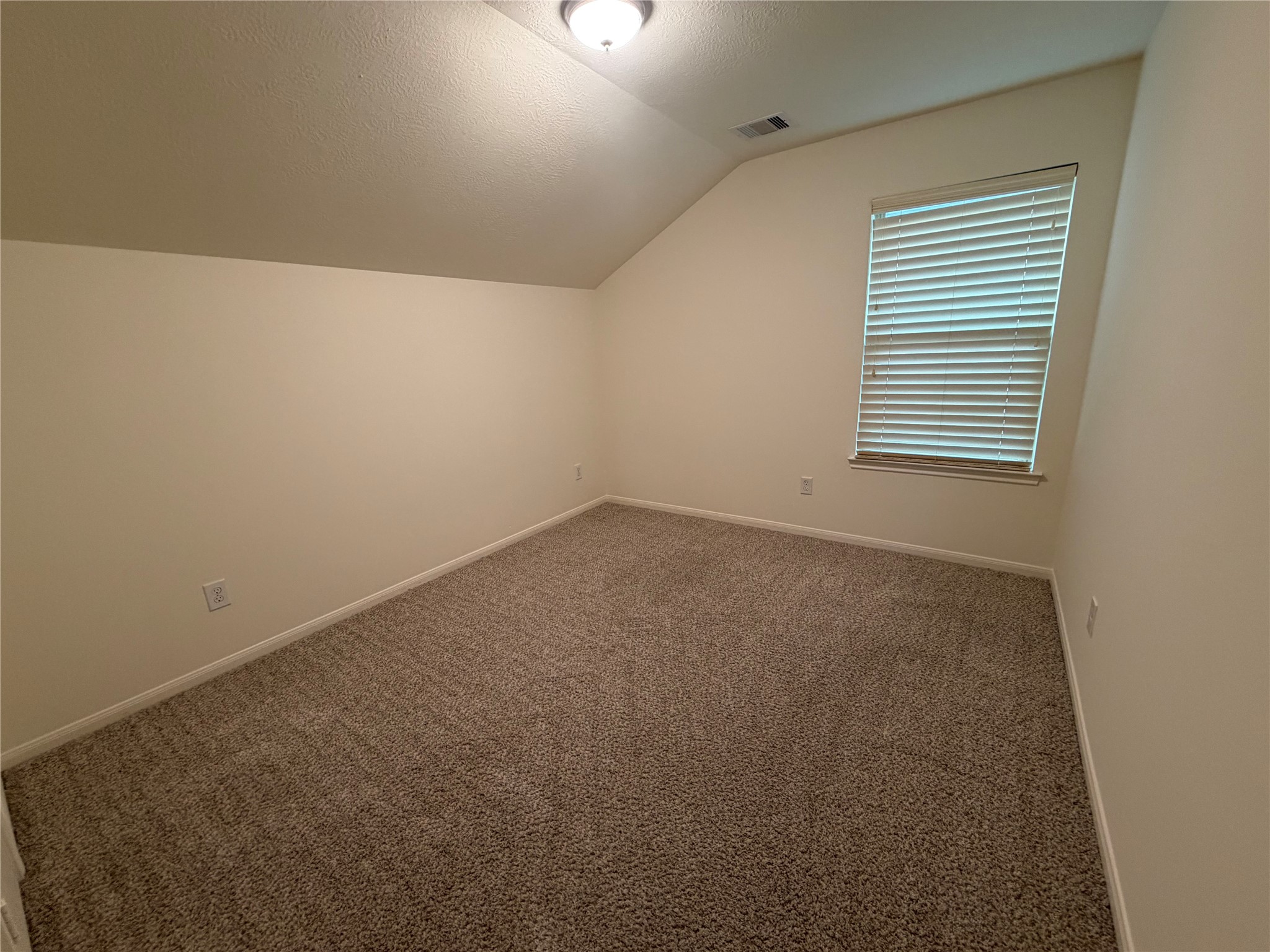 2619 Winding Creek Way, Conroe, TX 77385