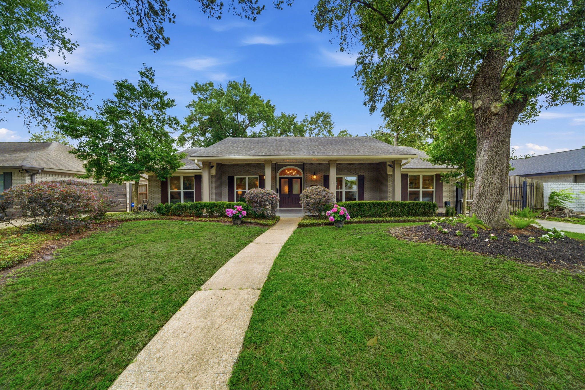 5535 Queensloch Drive Drive, Houston, TX 77096 5535 Queensloch Drive Drive, Houston, TX 77096