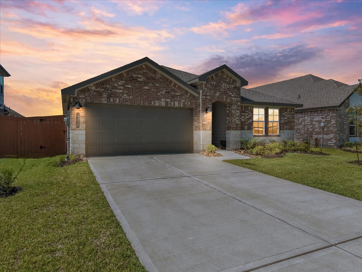 13922 Bay Crest, Texas City, TX 77539