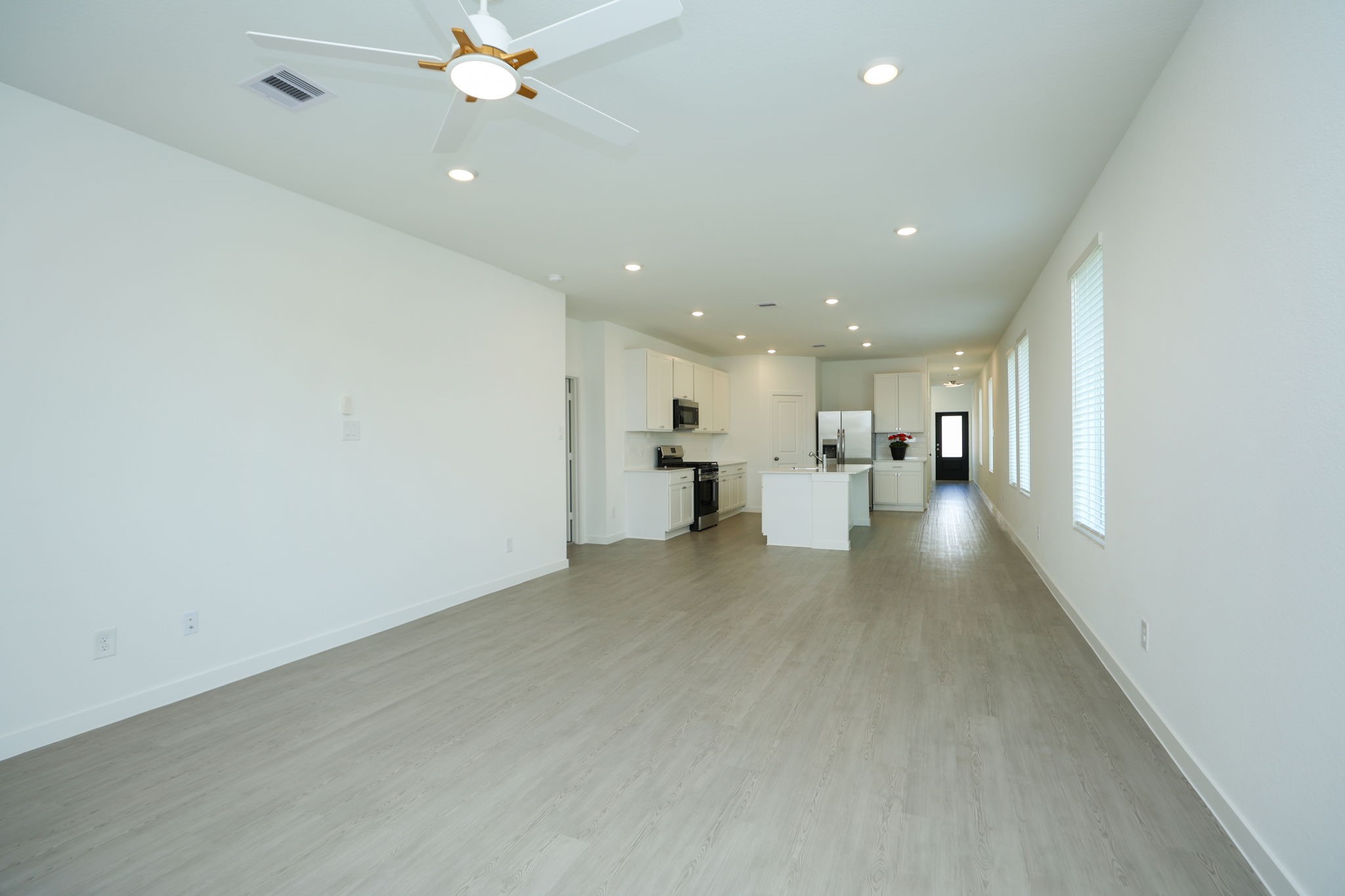 29039 Bison Haven Drive, Hockley, TX 77447