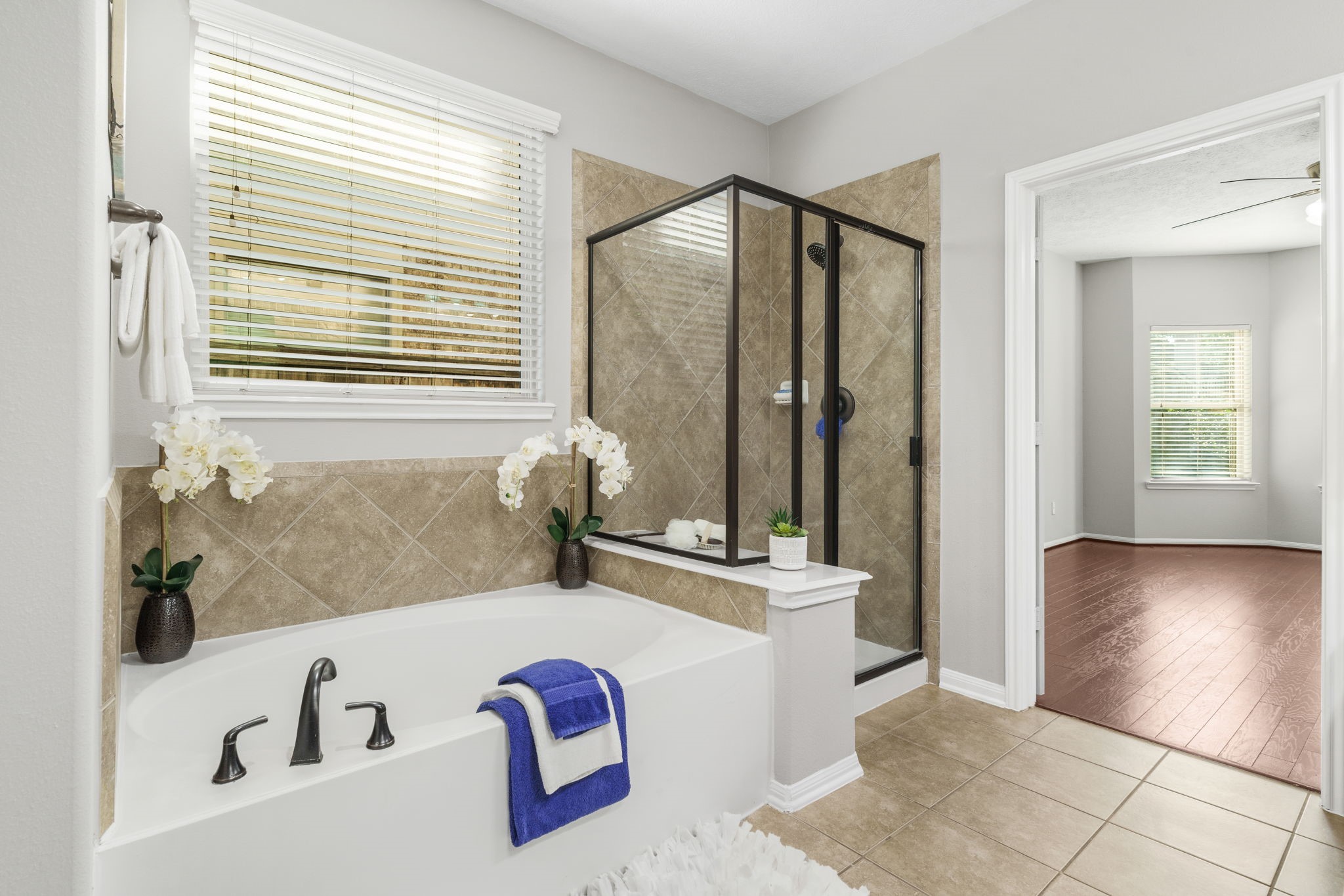 23 Bay Mills Place, Tomball, TX 77389