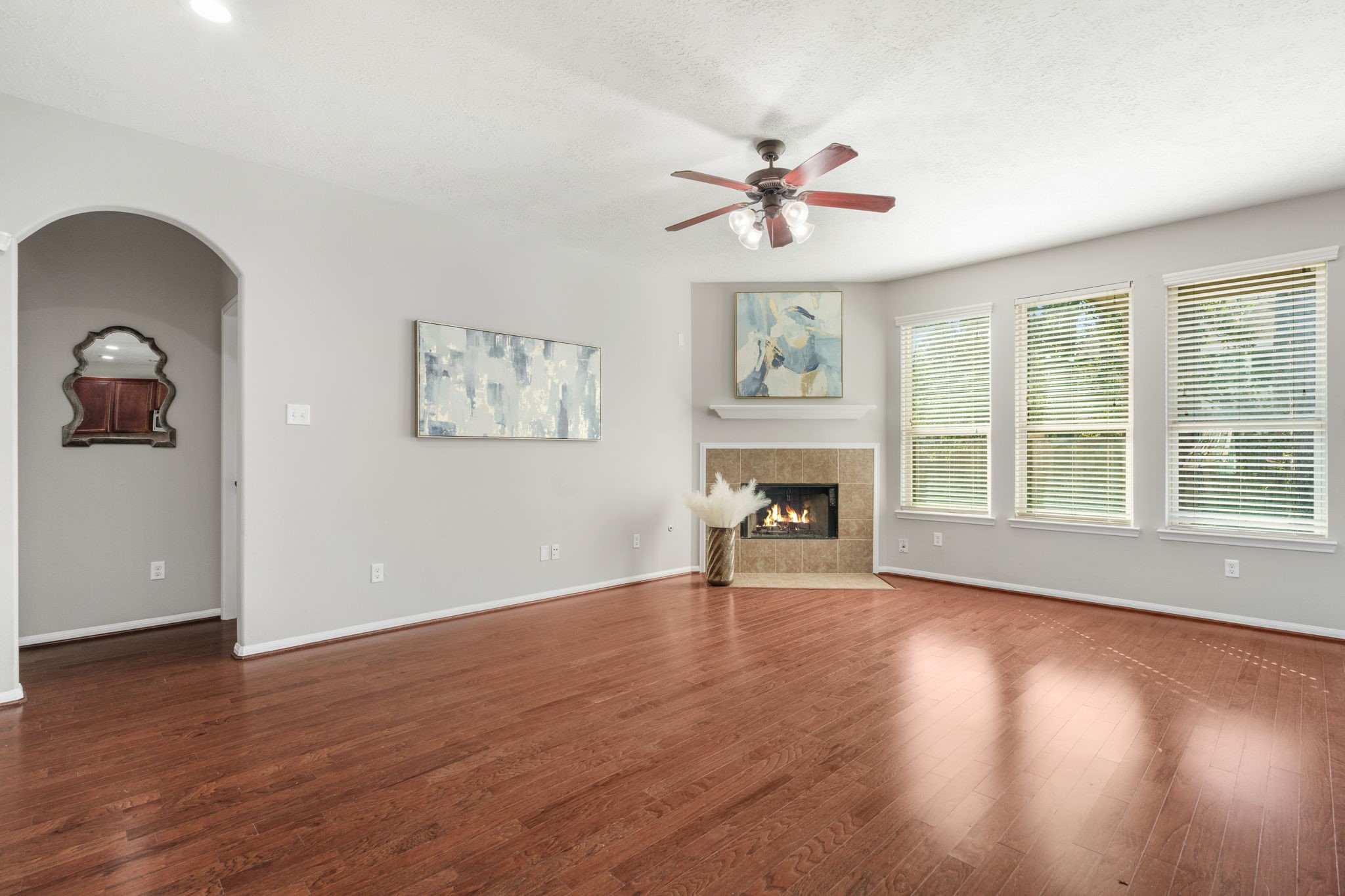 23 Bay Mills Place, Tomball, TX 77389
