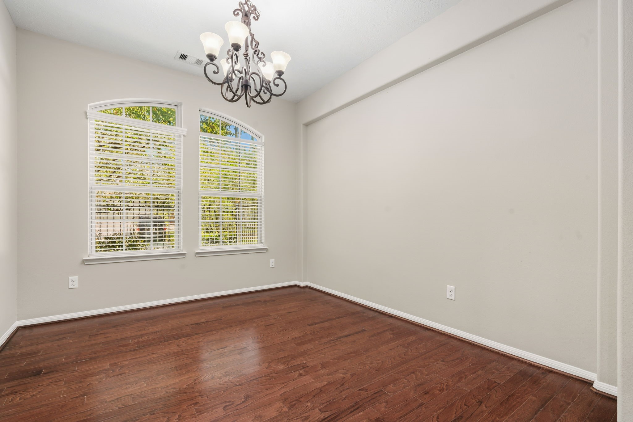 23 Bay Mills Place, Tomball, TX 77389