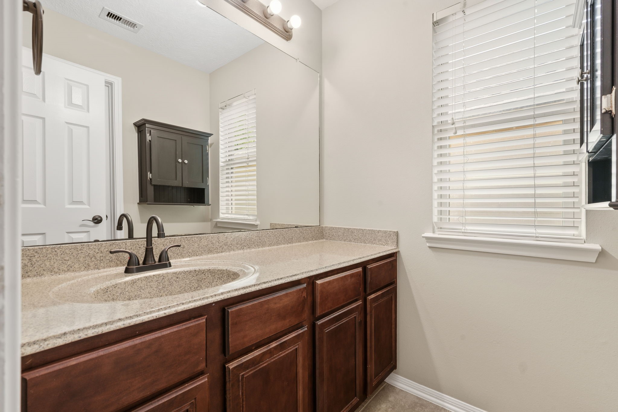 23 Bay Mills Place, Tomball, TX 77389