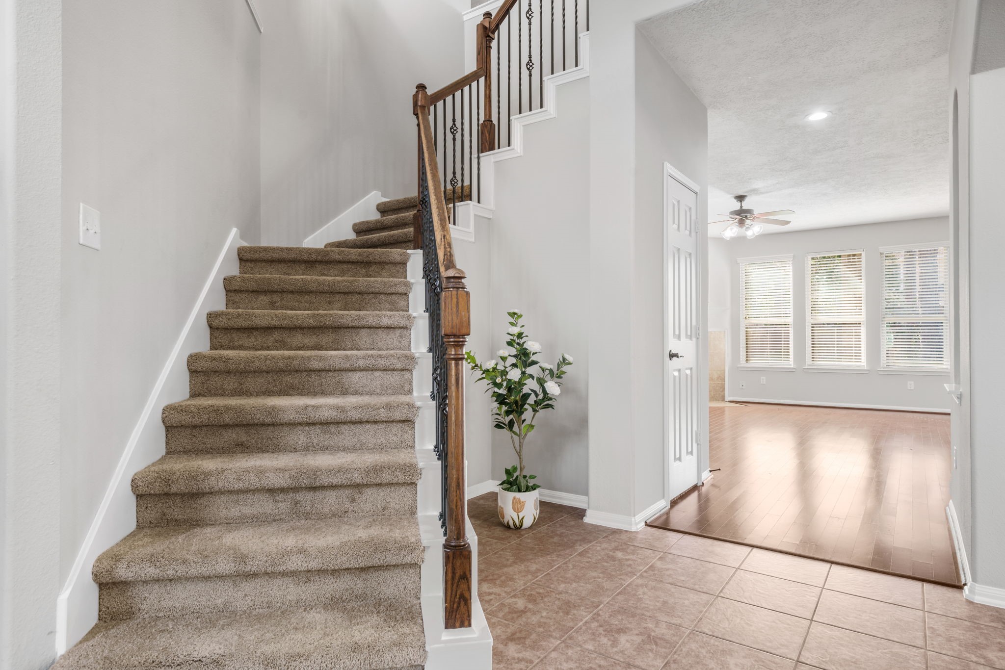 23 Bay Mills Place, Tomball, TX 77389