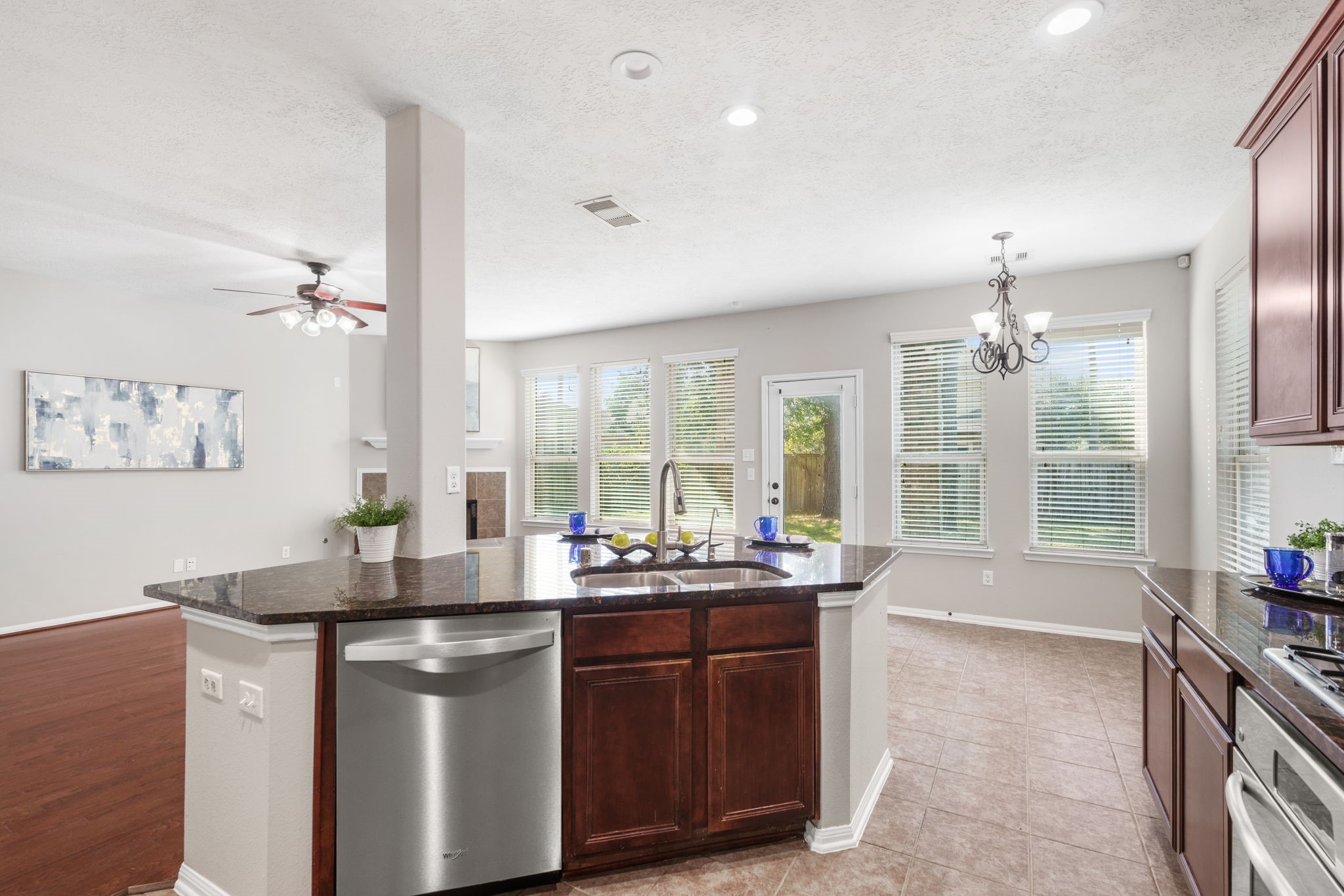 23 Bay Mills Place, Tomball, TX 77389