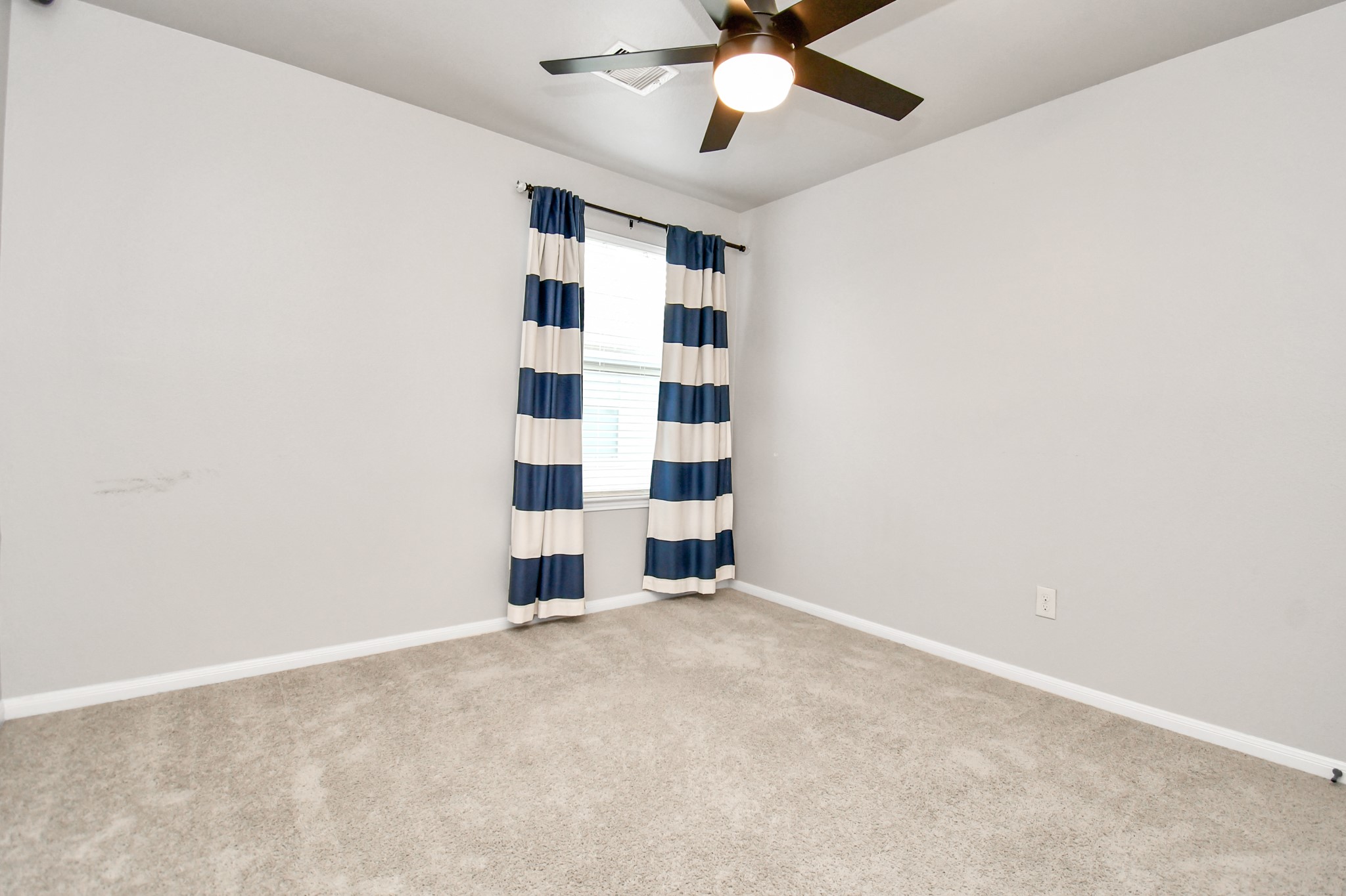 14811 Diane Manor Lane, Humble, TX 77396