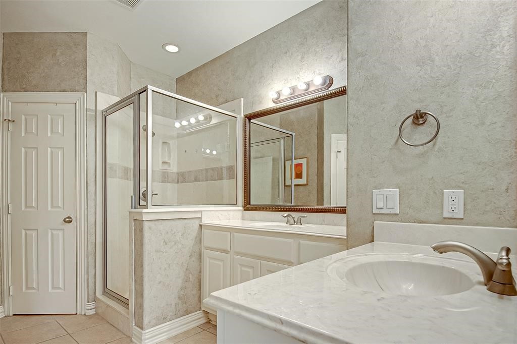 1918 Gentryside Drive, Houston, TX 77077