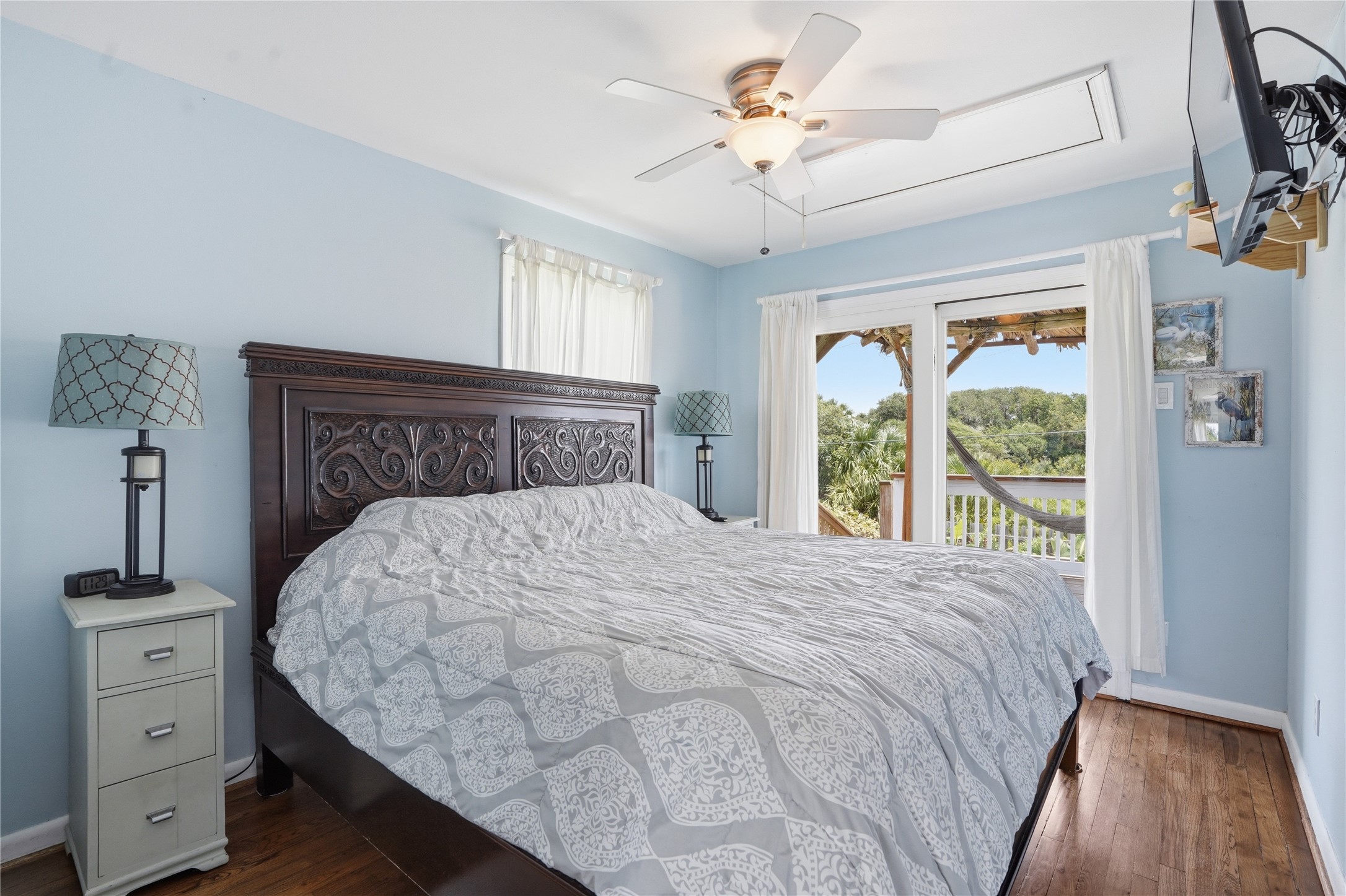 3827 Las Palmas Street, Galveston, TX 77554