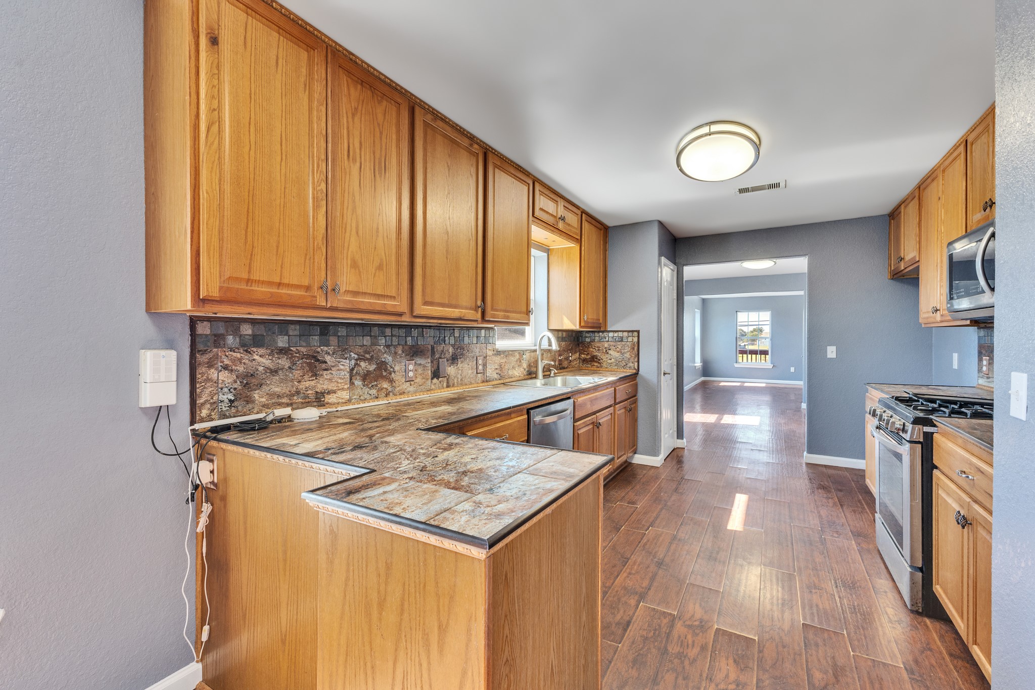 1402 51st Street, Galveston, TX 77551