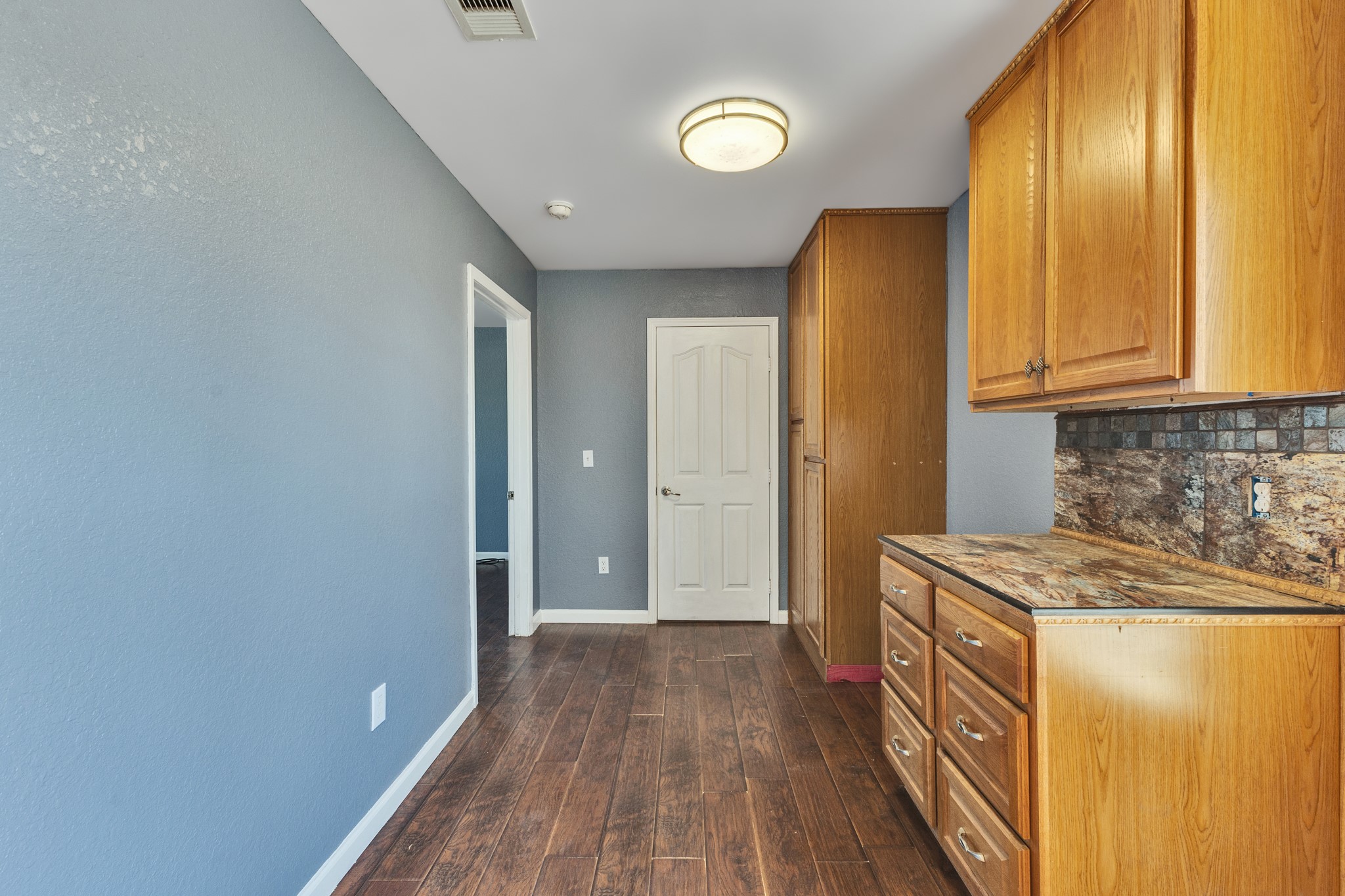 1402 51st Street, Galveston, TX 77551