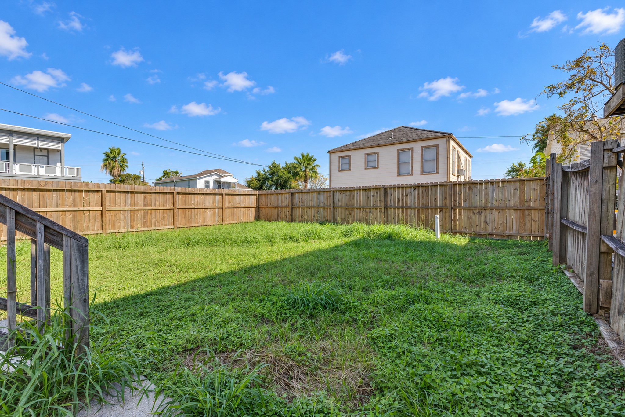 1402 51st Street, Galveston, TX 77551