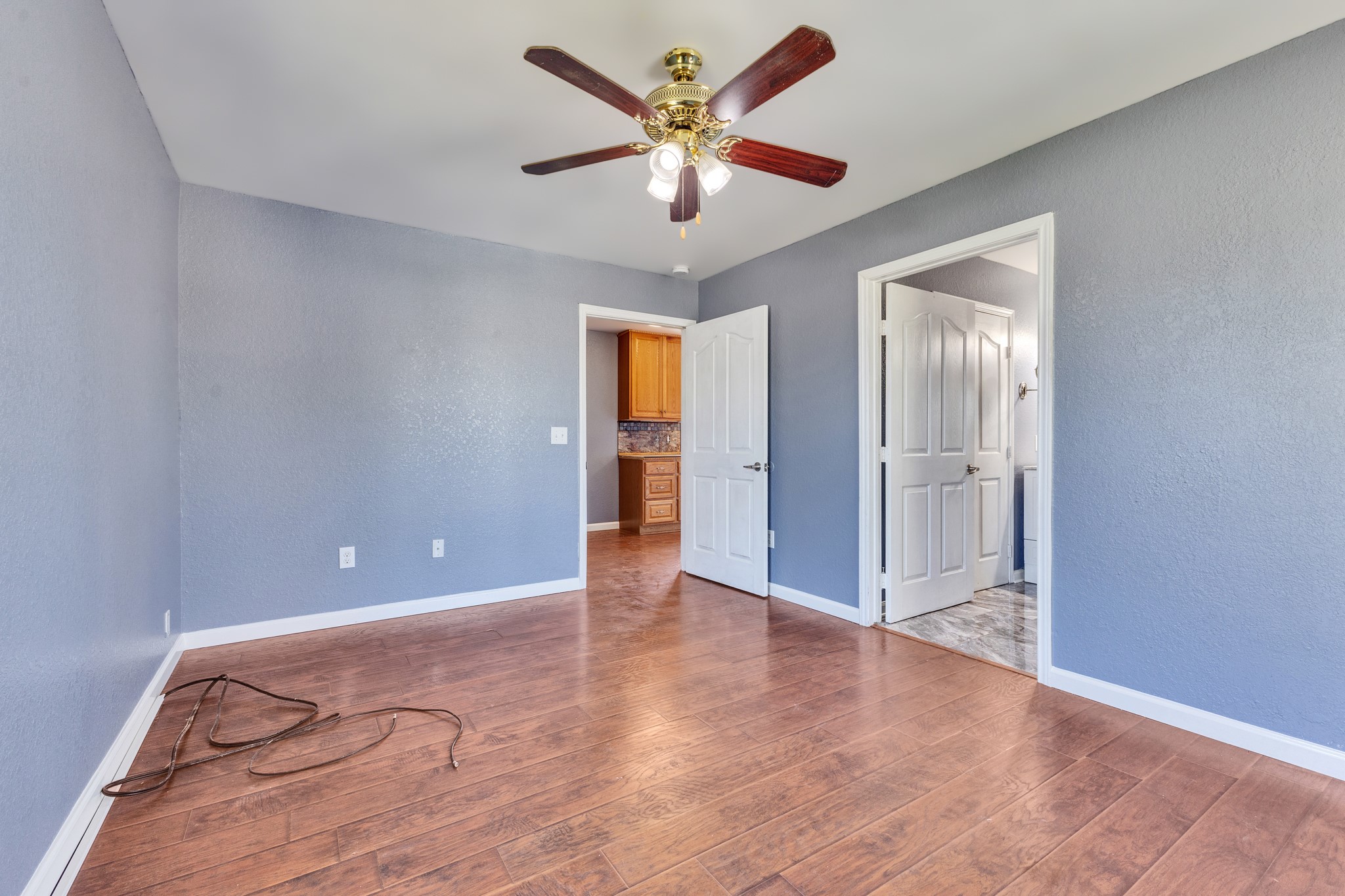 1402 51st Street, Galveston, TX 77551