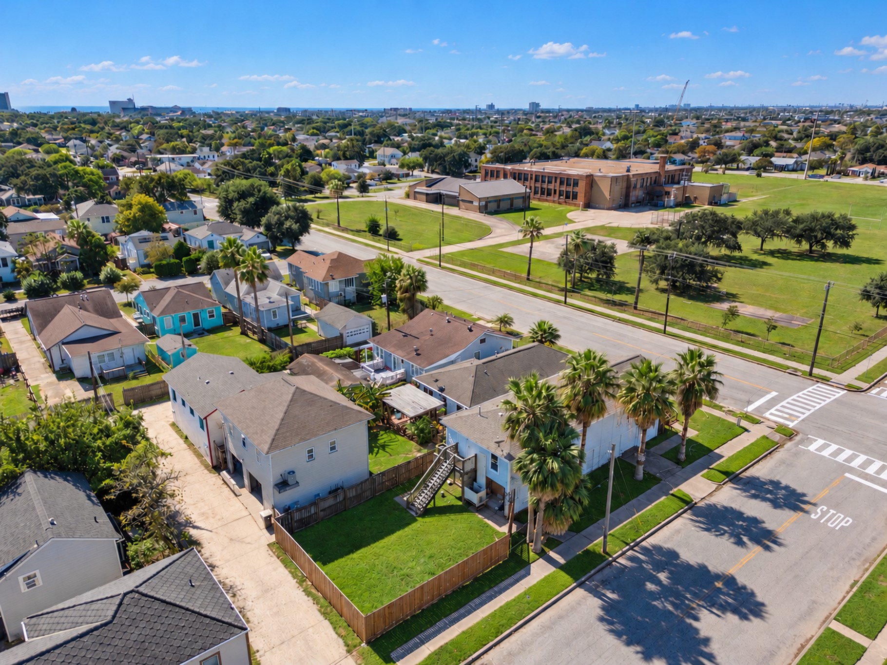 1402 51st Street, Galveston, TX 77551