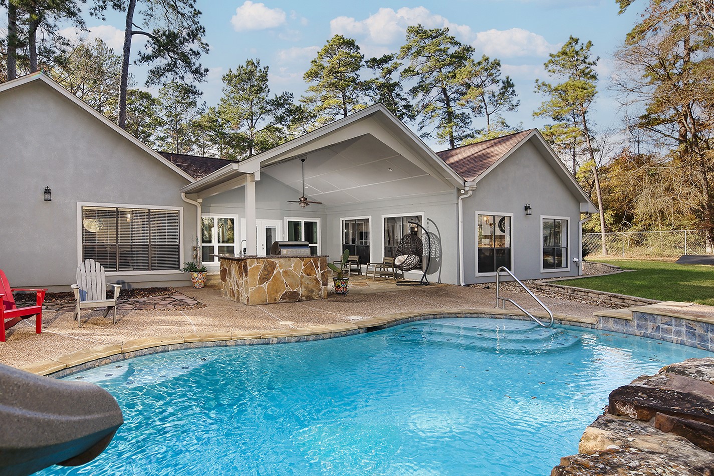 44 Lake Forest Circle, Conroe, TX 77384