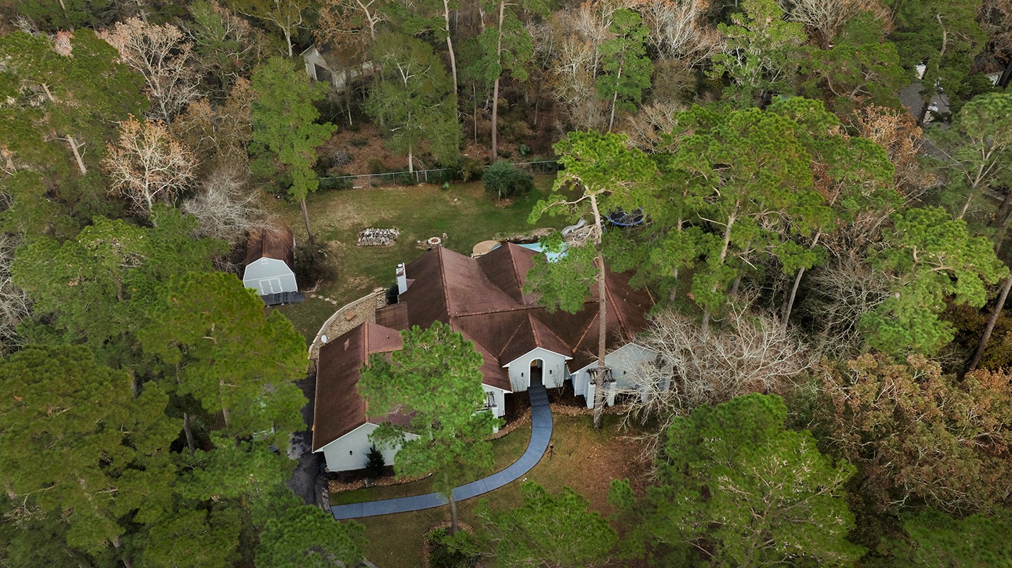 44 Lake Forest Circle, Conroe, TX 77384