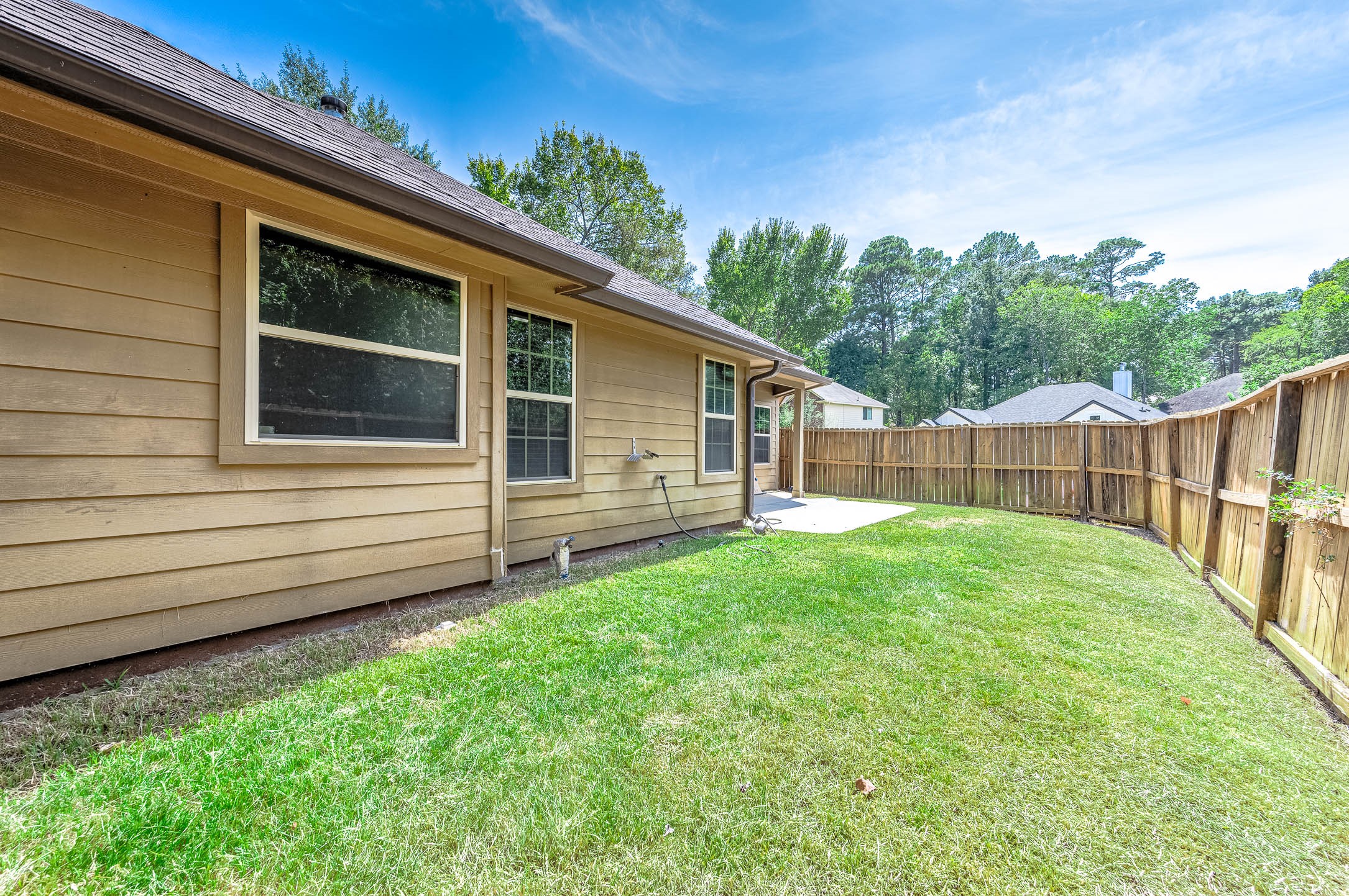 13722 Vail Drive, Montgomery, TX 77356