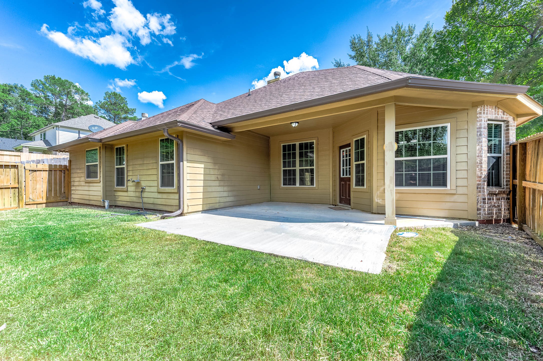 13722 Vail Drive, Montgomery, TX 77356