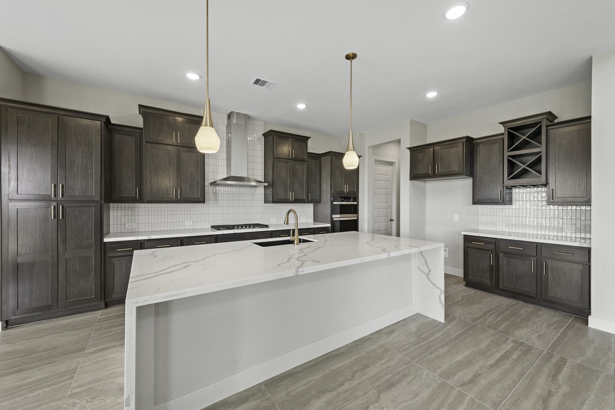 846 Caballos Drive, League City, TX 77546