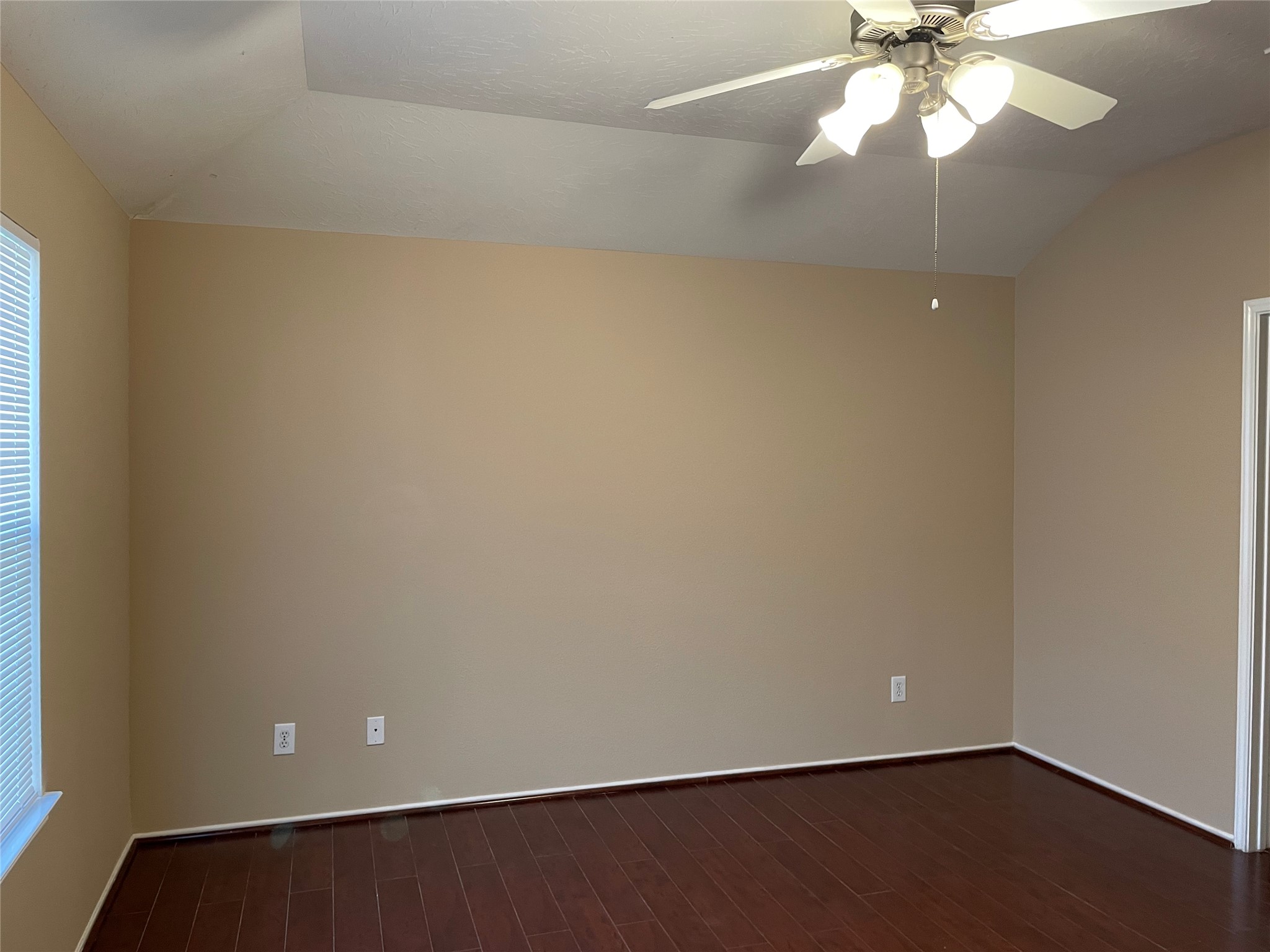 2147 Acorn Glen Trail, Fresno, TX 77545