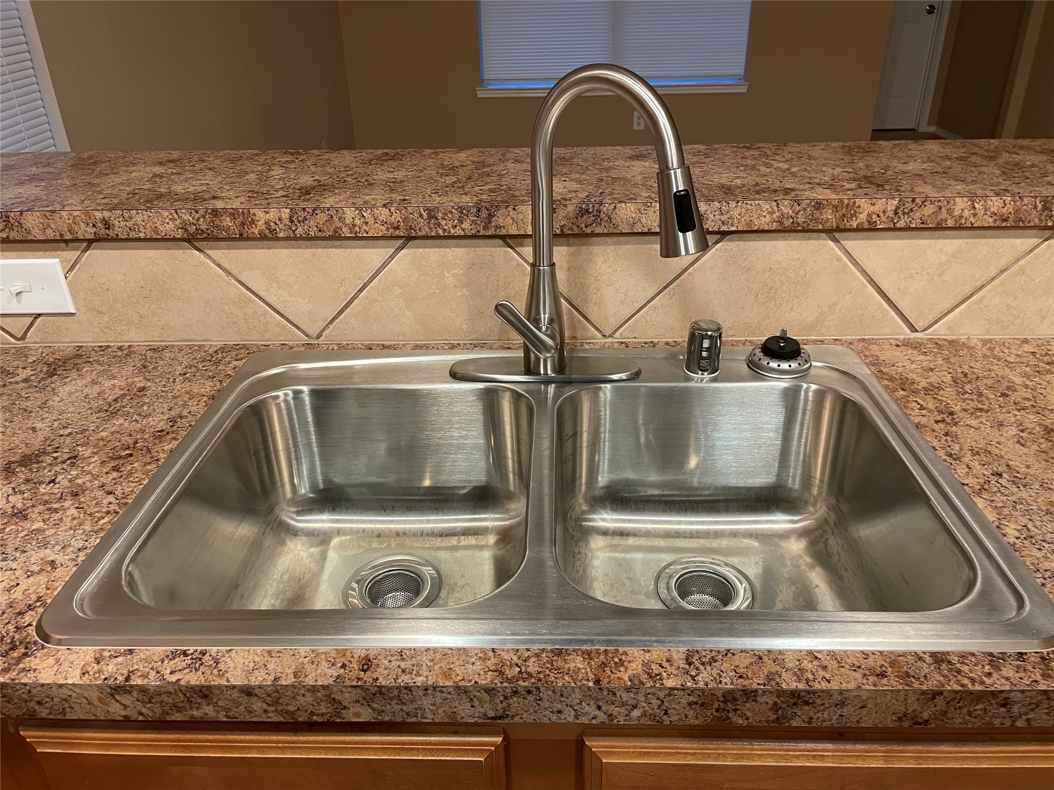 2147 Acorn Glen Trail, Fresno, TX 77545
