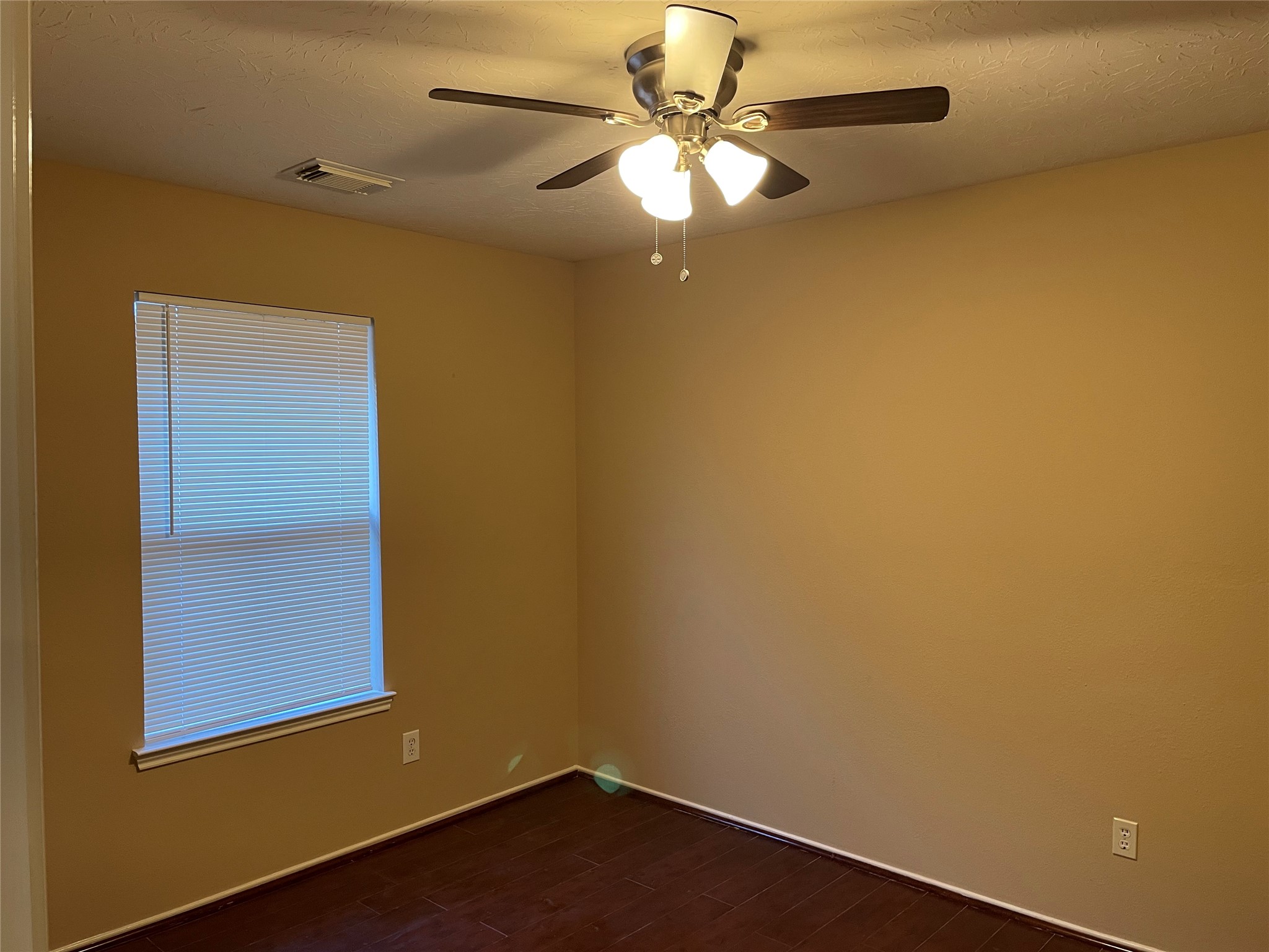 2147 Acorn Glen Trail, Fresno, TX 77545