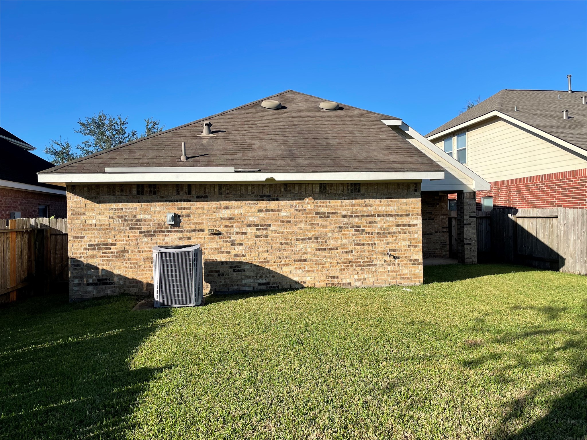 2147 Acorn Glen Trail, Fresno, TX 77545