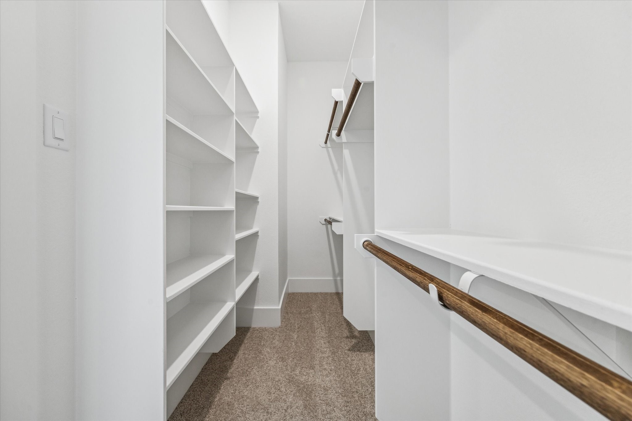 5621 Azores, Houston, TX 77091