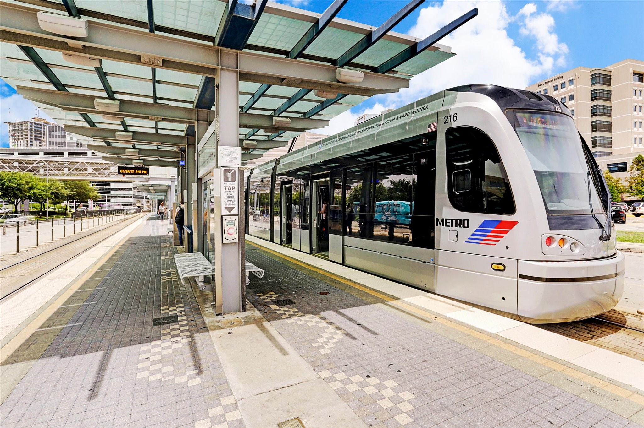 LIGHT RAIL FROM THE VALENCIA TO THE MED CTR.
