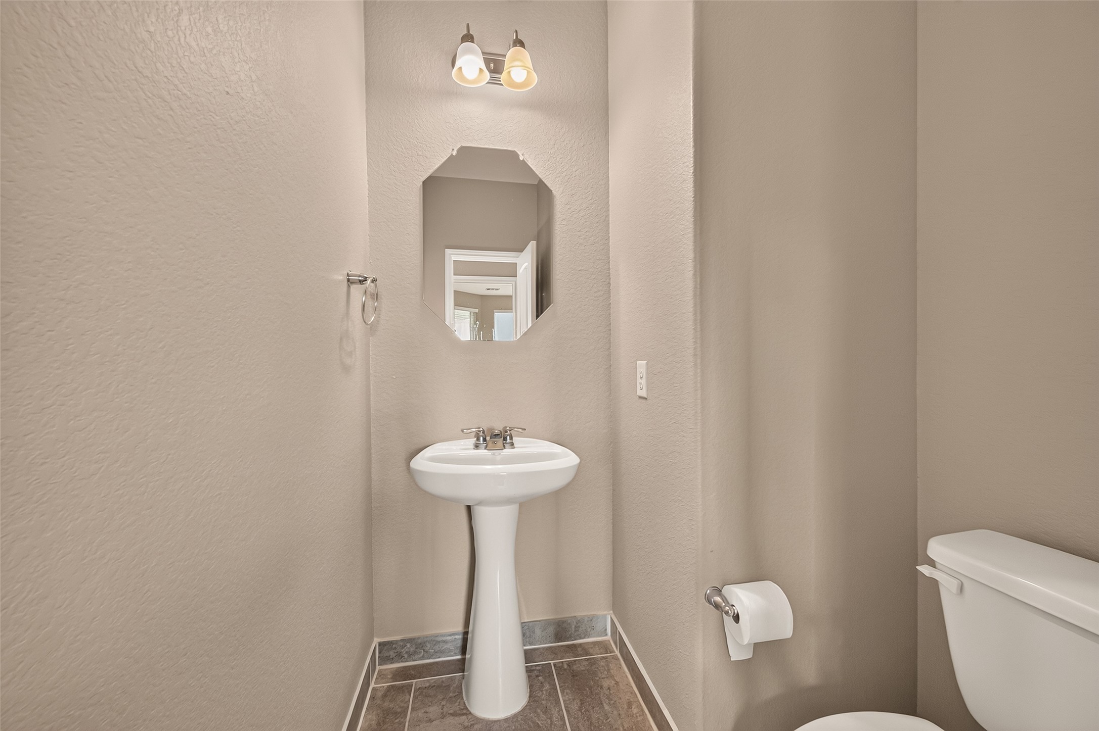 1 Declan Palms Court, Manvel, TX 77578