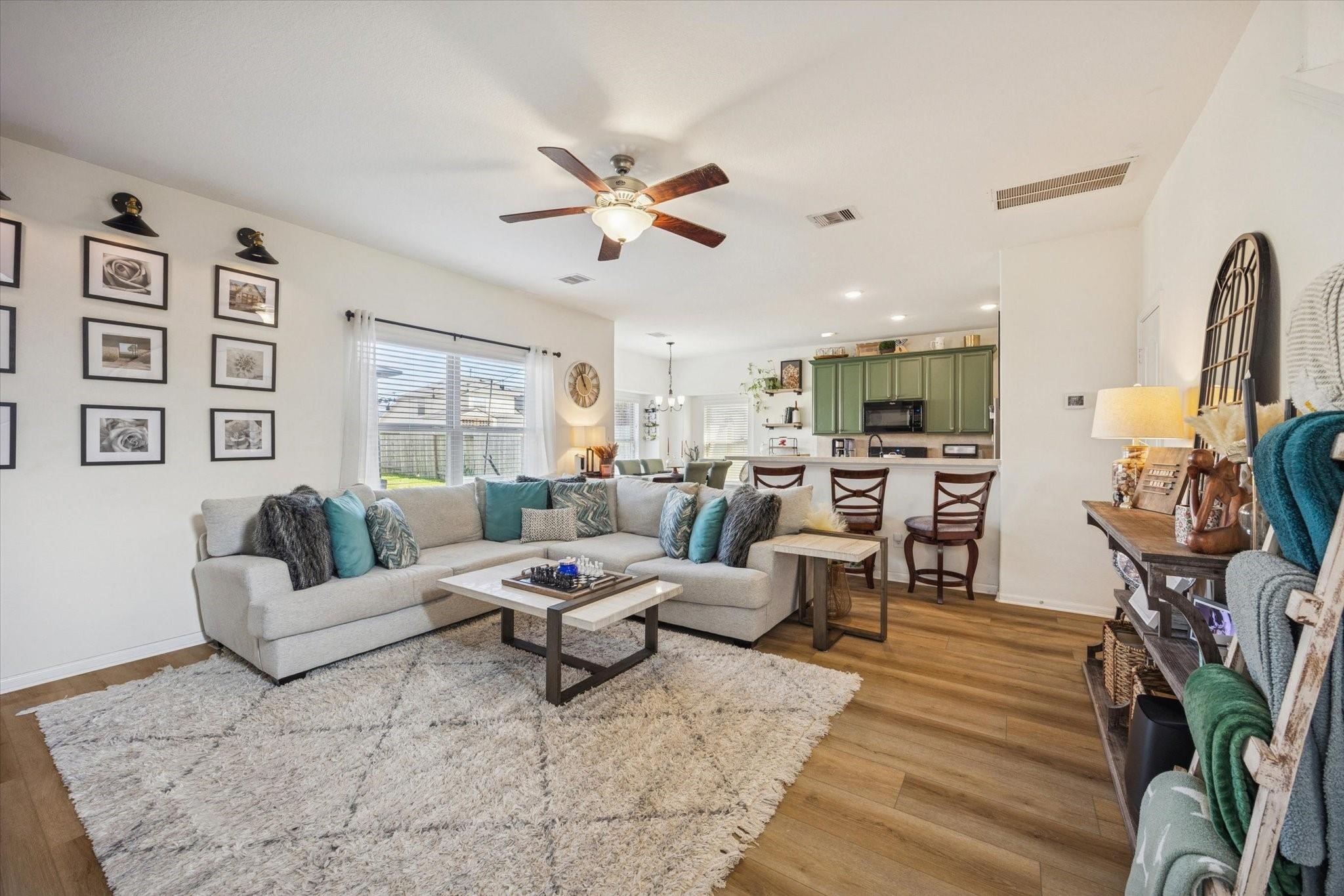 5127 Misty Lane, Bacliff, TX 77518