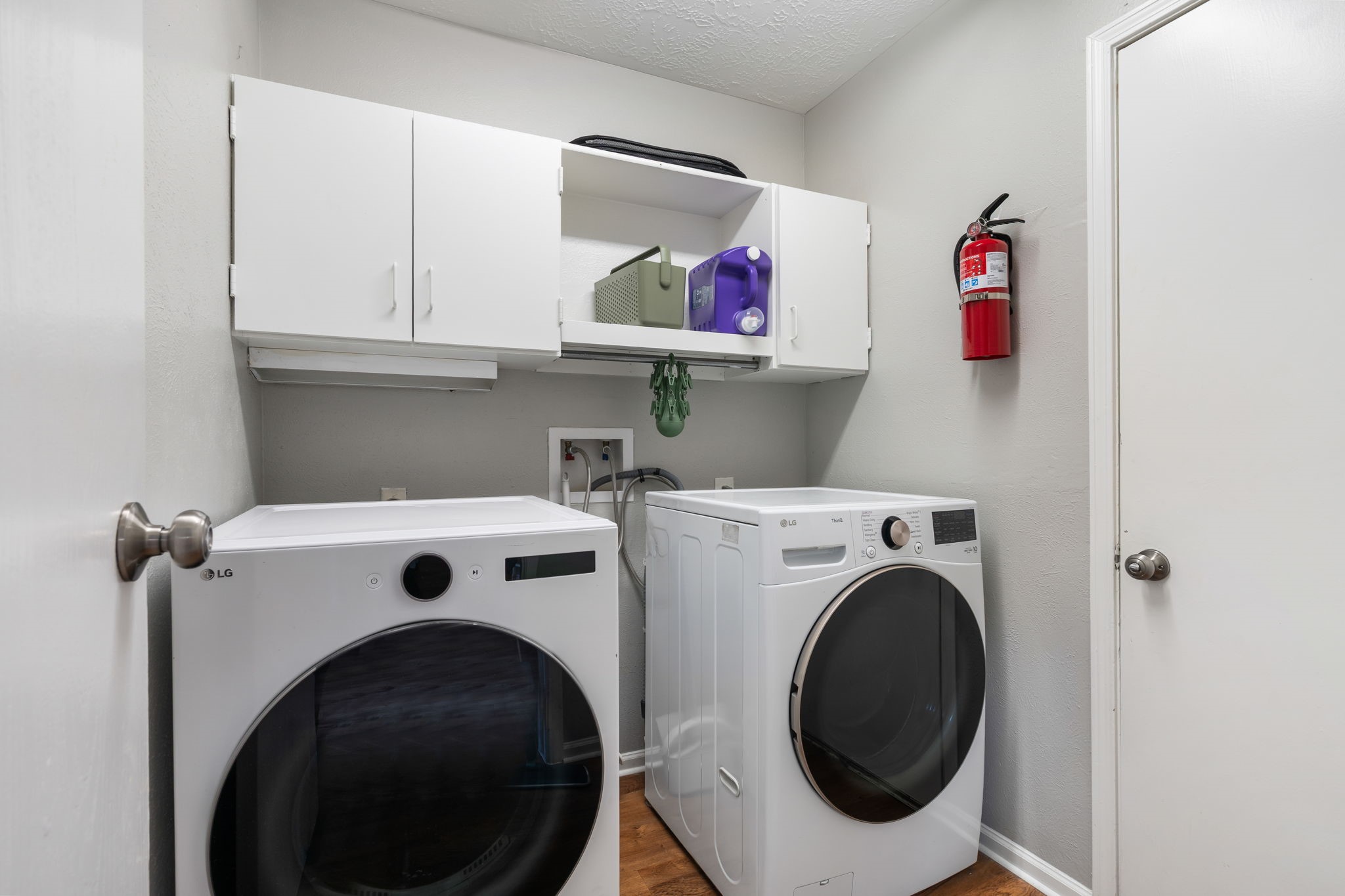 Washer & dryer included